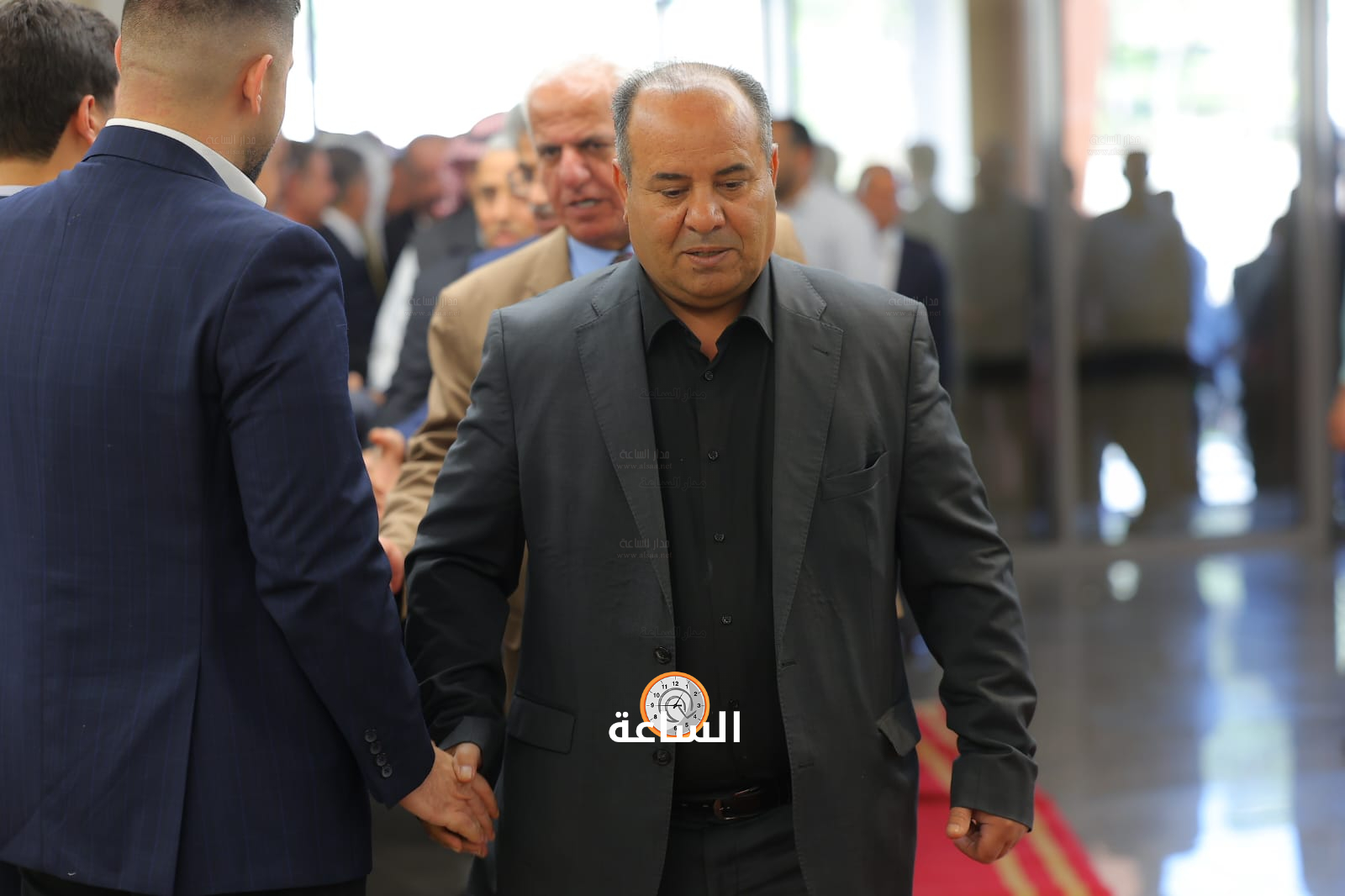 Madar Al-Saa Images 0.8647380742176826