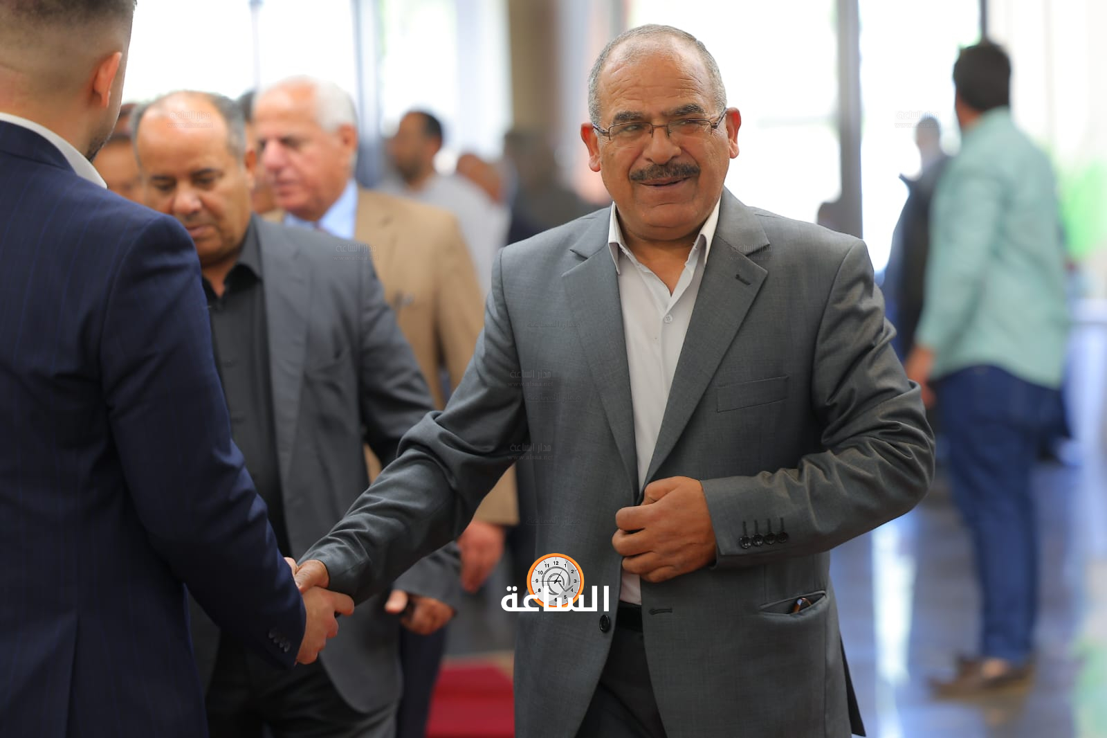 Madar Al-Saa Images 0.38529068431215086