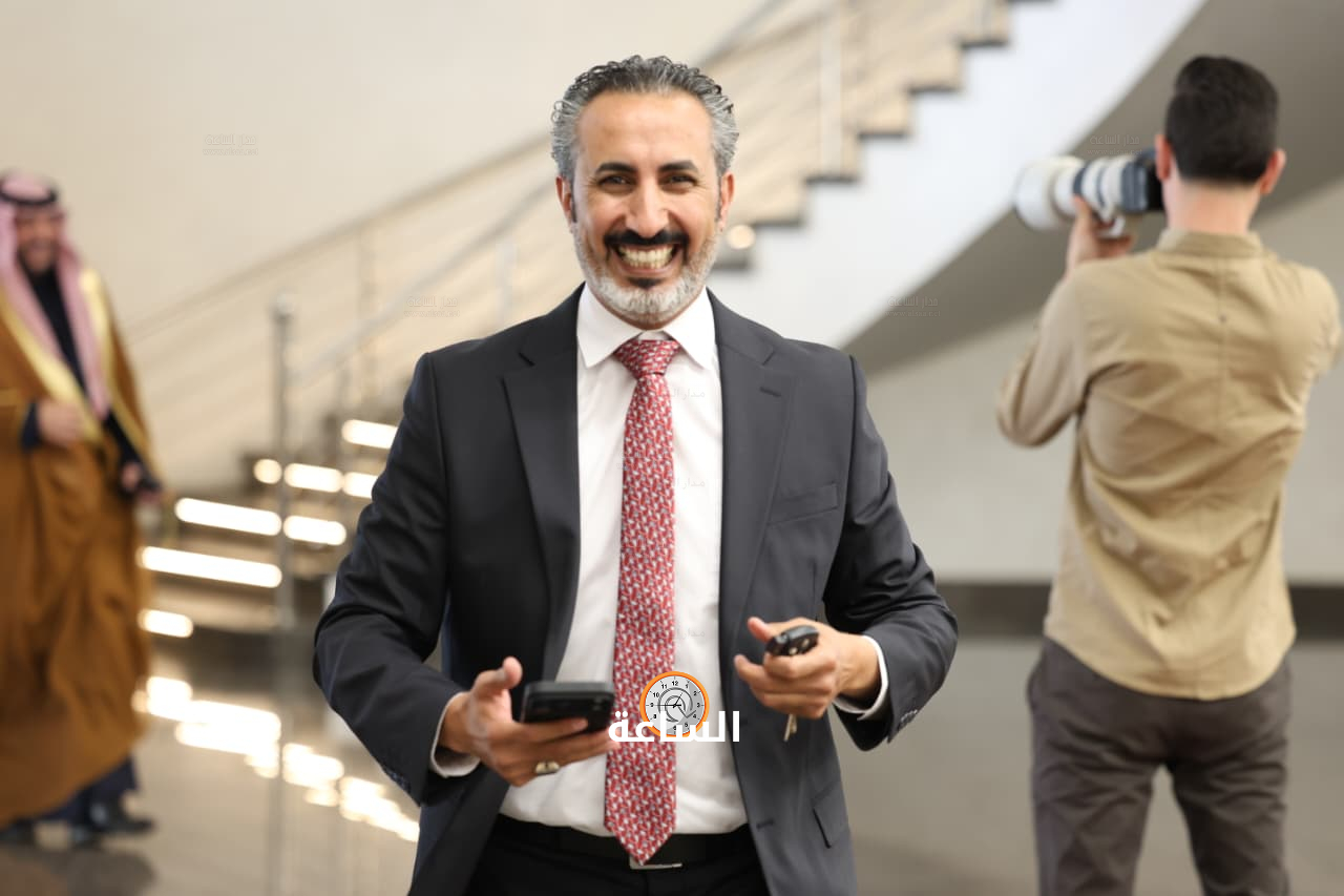 Madar Al-Saa Images 0.43254709051459894