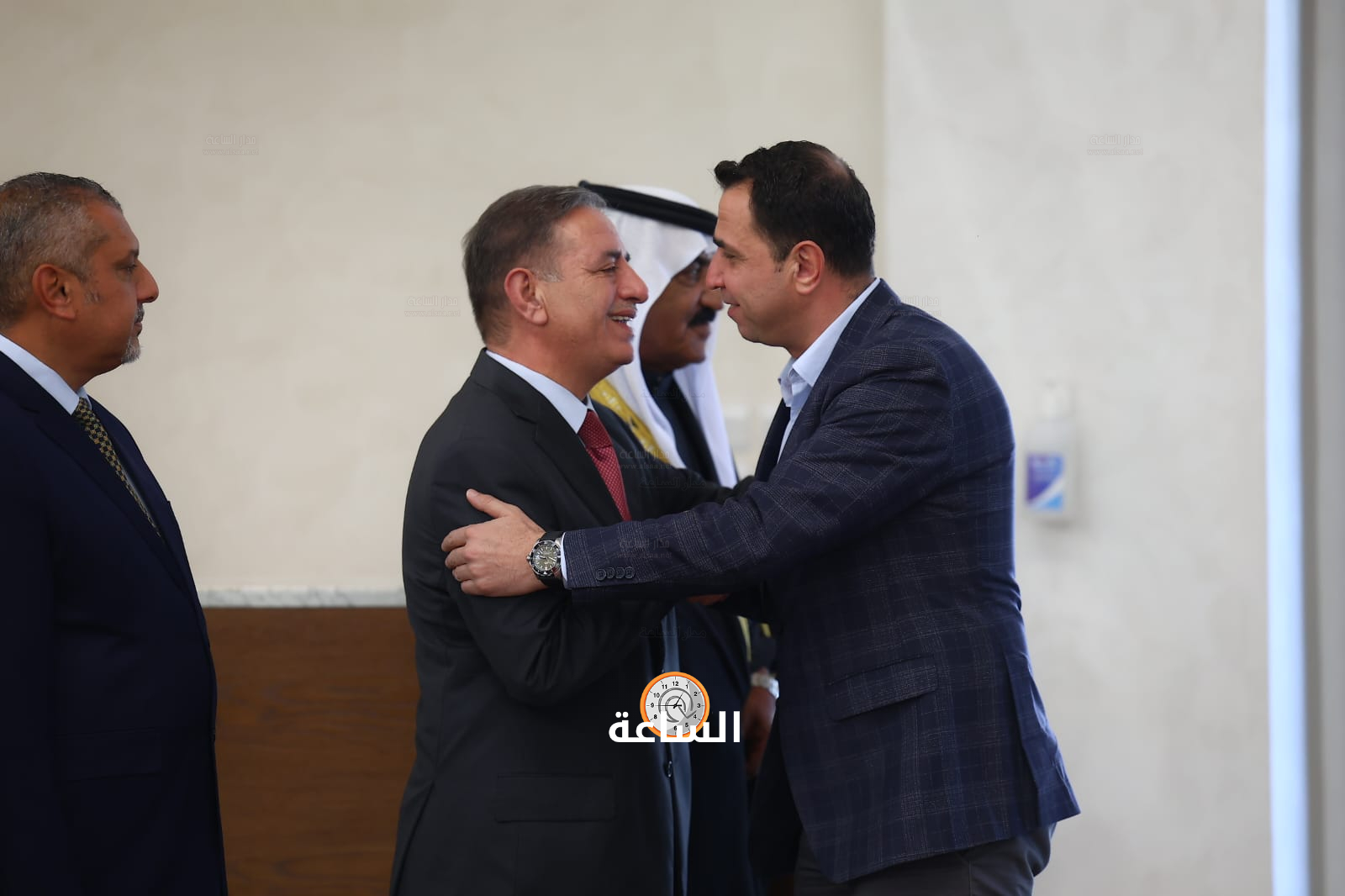 Madar Al-Saa Images 0.8863108241081133