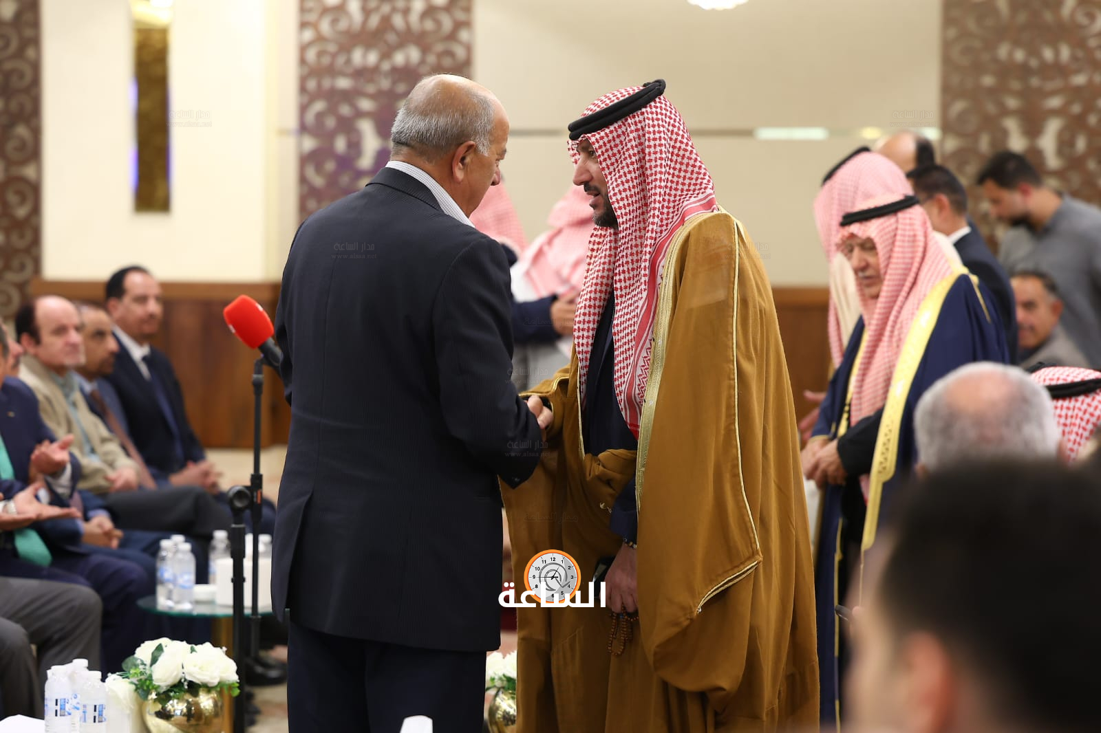 Madar Al-Saa Images 0.21548724145034193