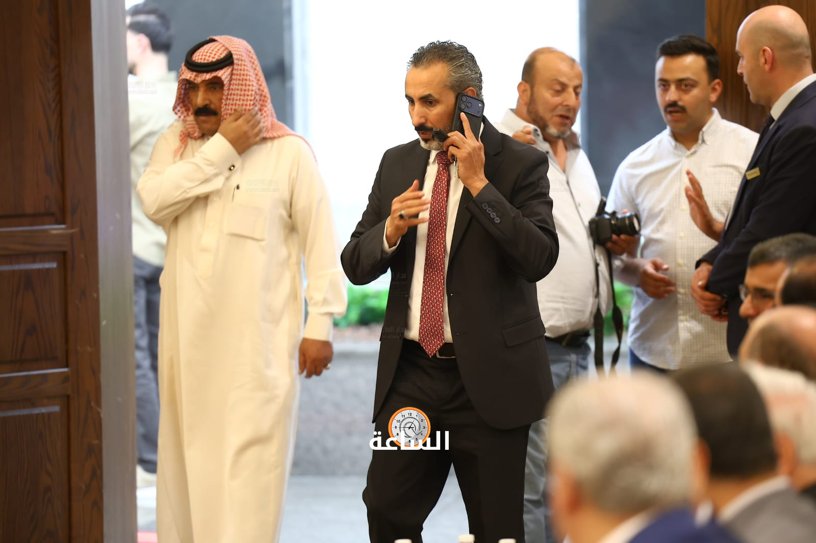 Madar Al-Saa Images 0.9569111159427294