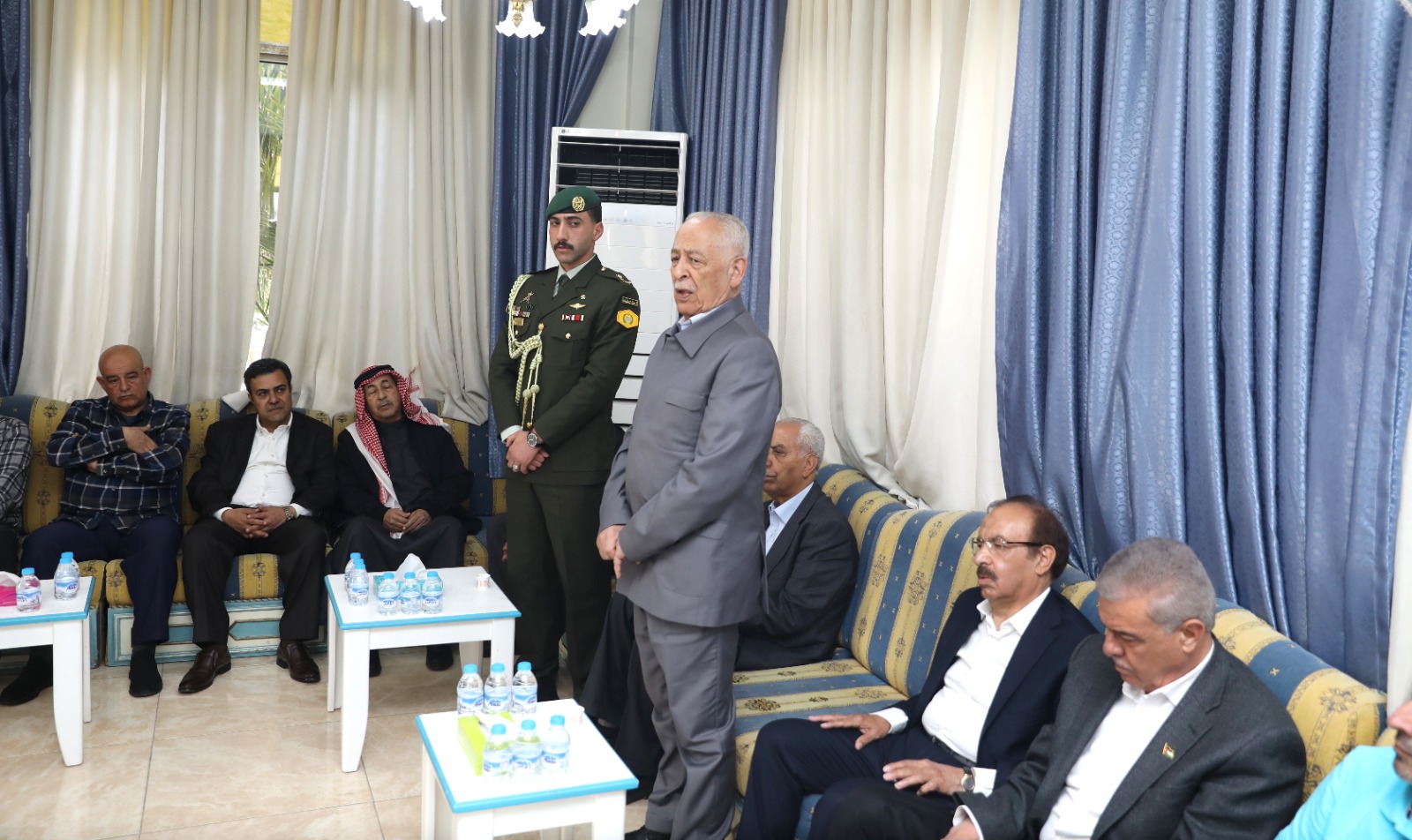 Madar Al-Saa Images 0.15511444474839764