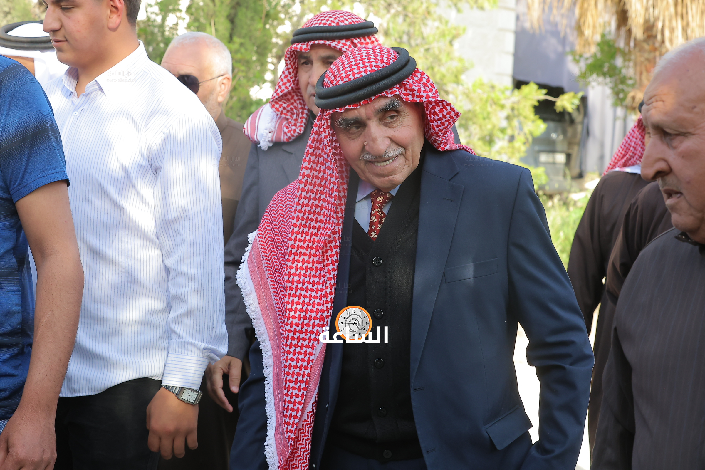 Madar Al-Saa Images 0.47610373646150117