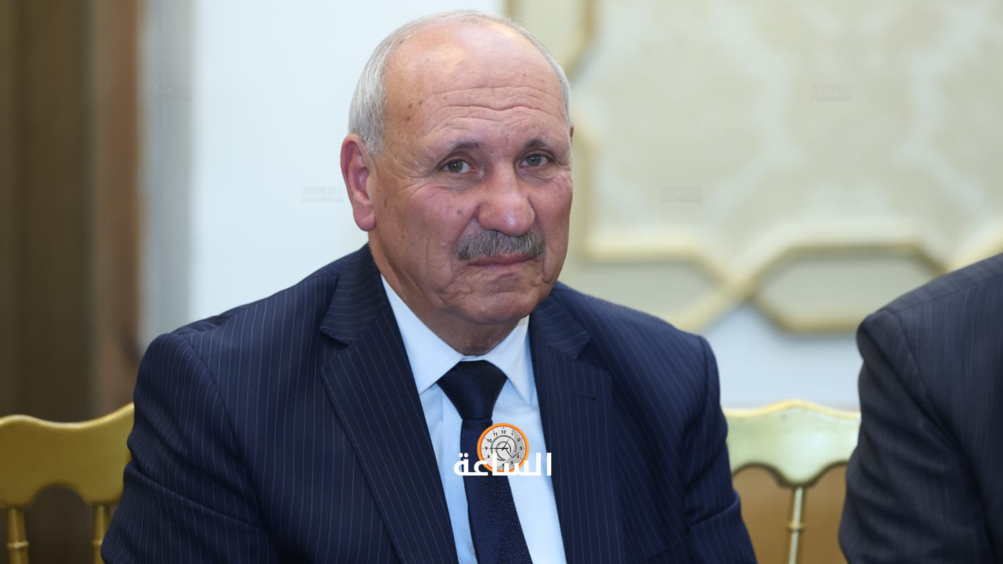 Madar Al-Saa Images 0.884533873924475