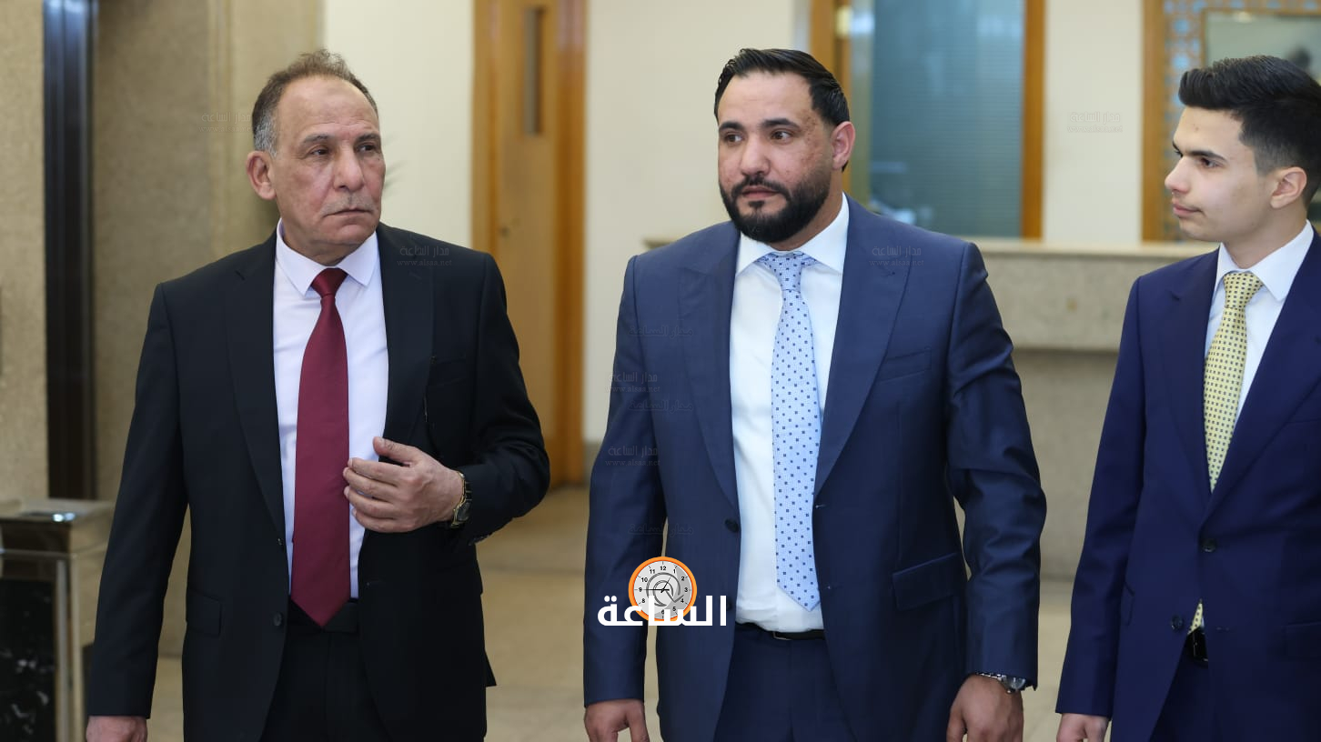 Madar Al-Saa Images 0.8800820863422278