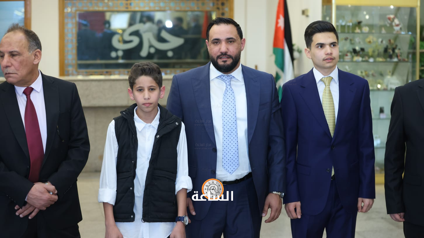 Madar Al-Saa Images 0.4415237461603031