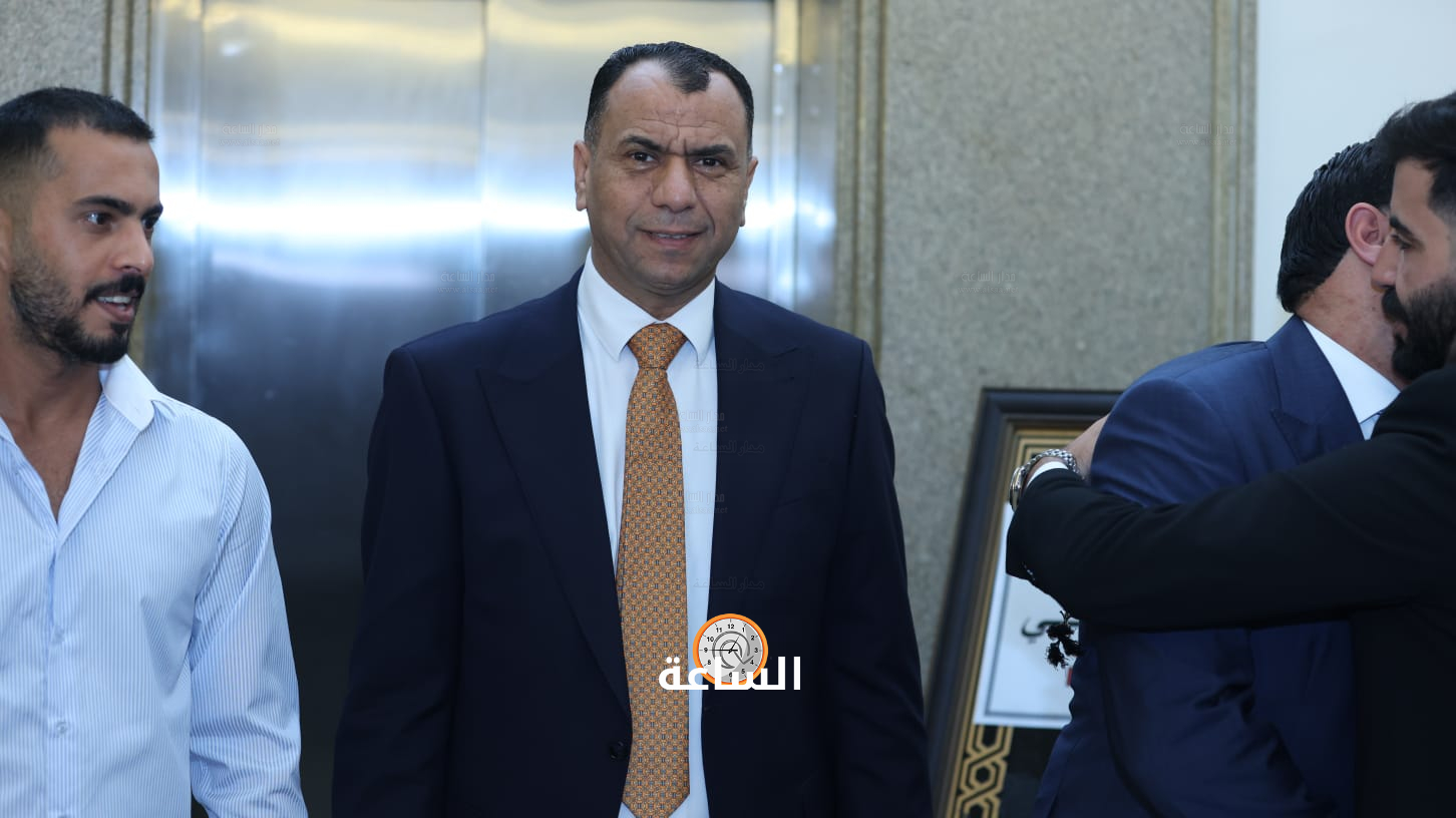 Madar Al-Saa Images 0.9880590927135801