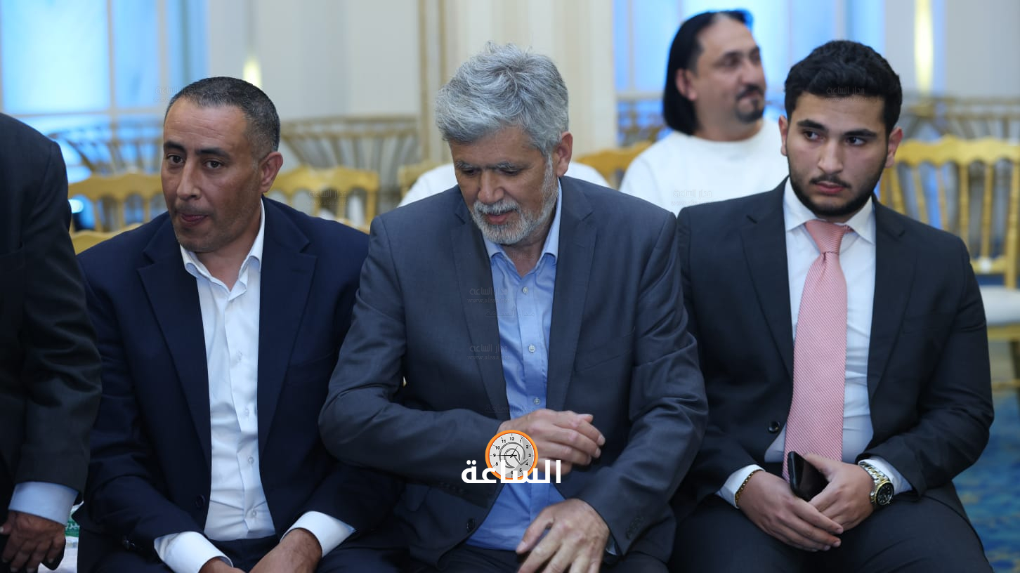 Madar Al-Saa Images 0.44761381186924787