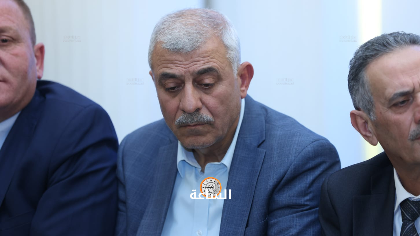 Madar Al-Saa Images 0.4889119186185562