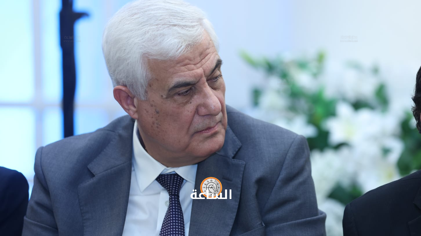 Madar Al-Saa Images 0.7663257432747376