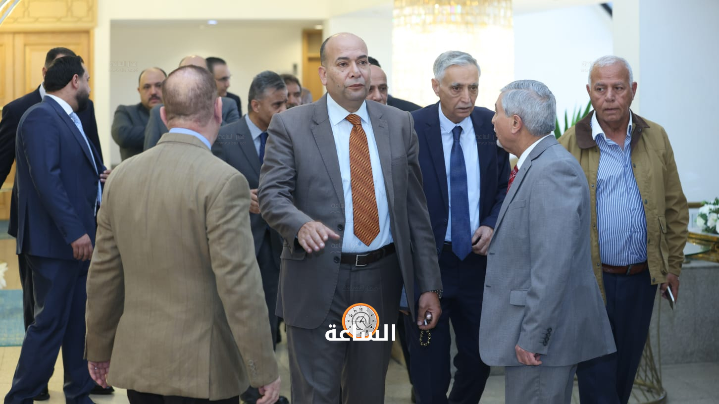 Madar Al-Saa Images 0.4778194045285994