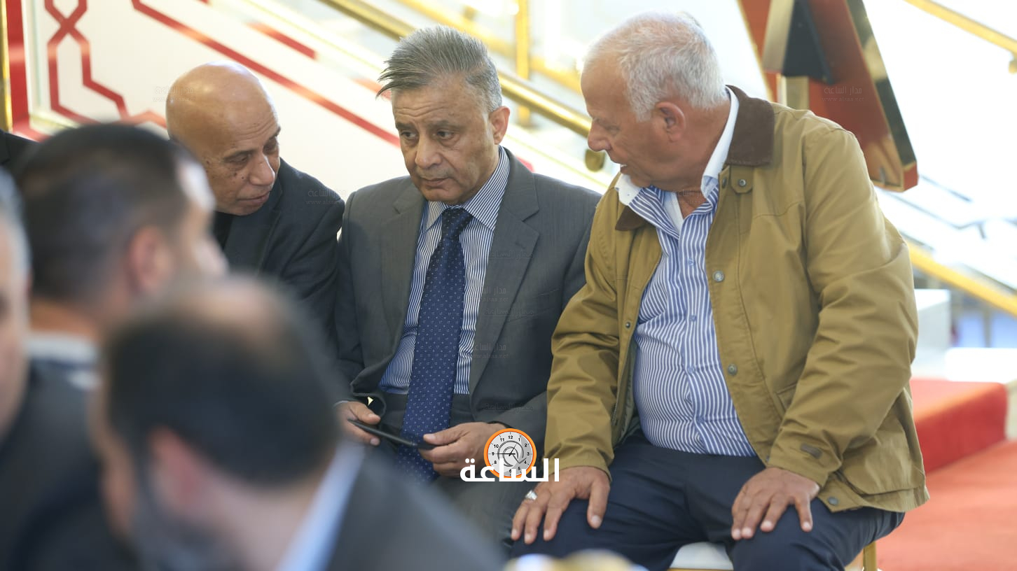 Madar Al-Saa Images 0.5281640492382316