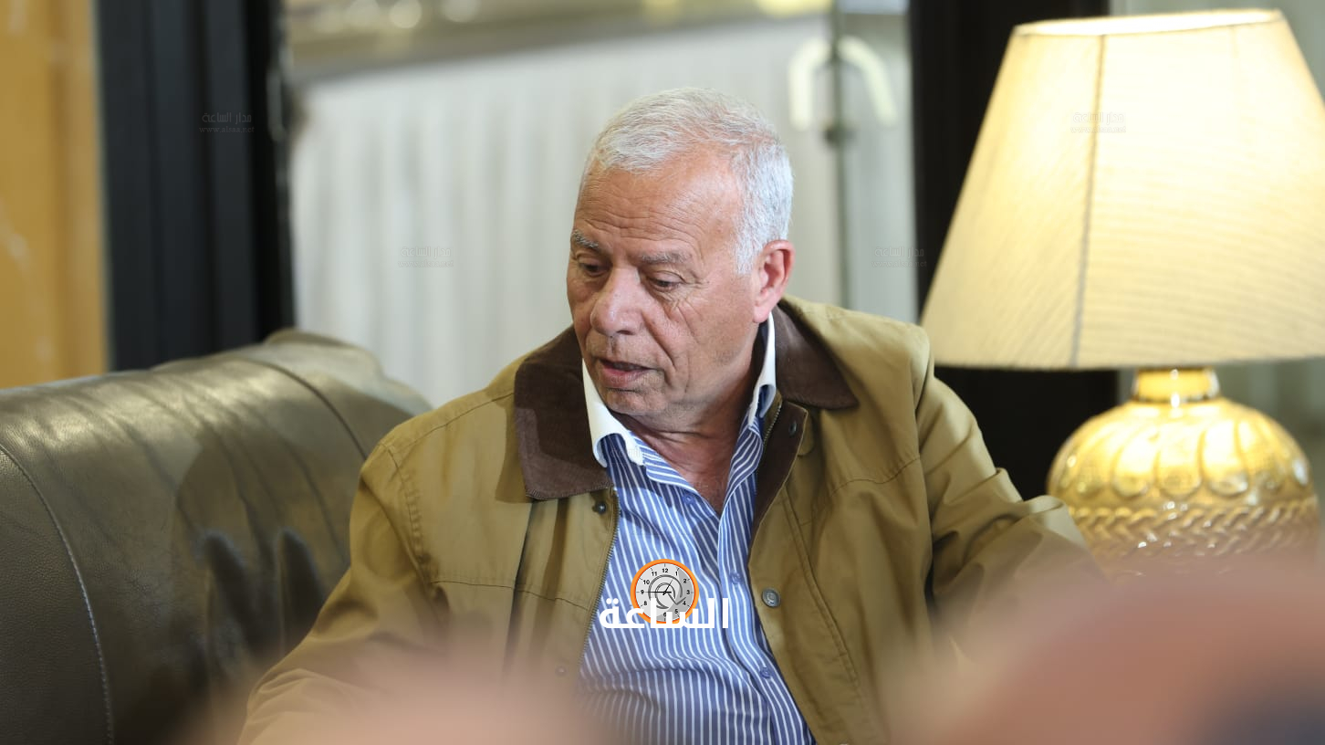 Madar Al-Saa Images 0.9188505099944508