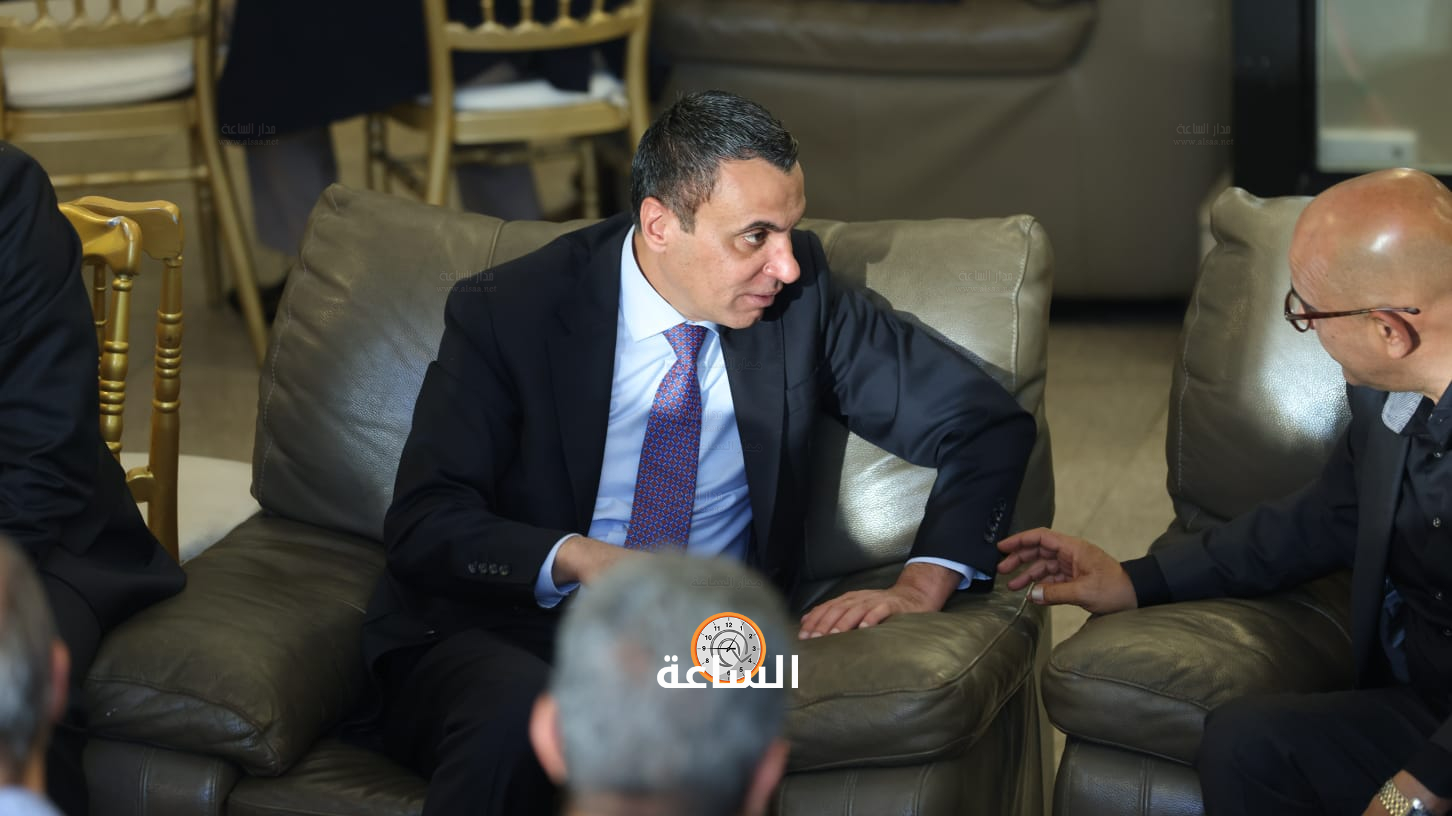 Madar Al-Saa Images 0.34368924017513225