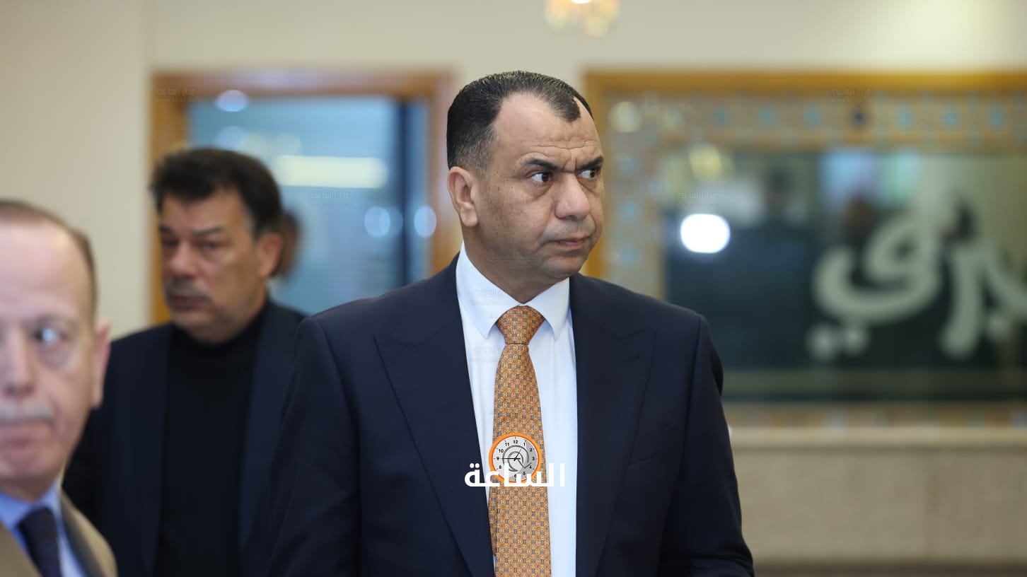 Madar Al-Saa Images 0.976693892380862