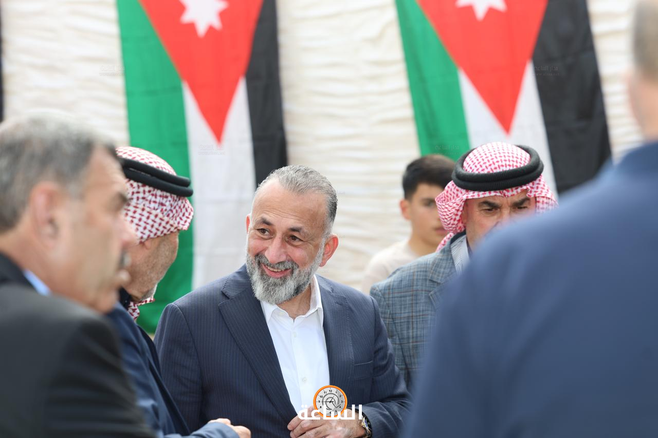 Madar Al-Saa Images 0.9068563344919788