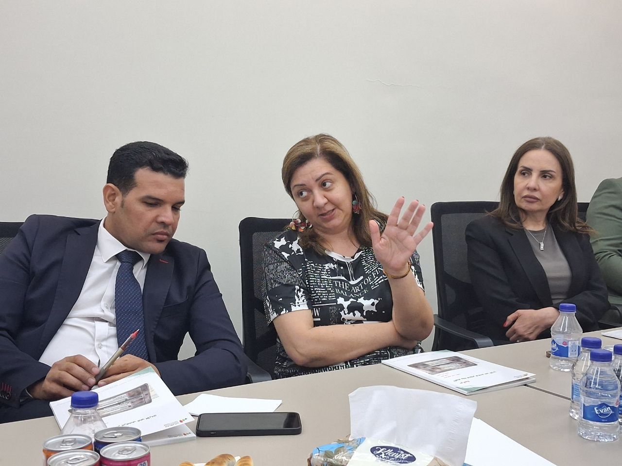 Madar Al-Saa Images 0.2921391000892092