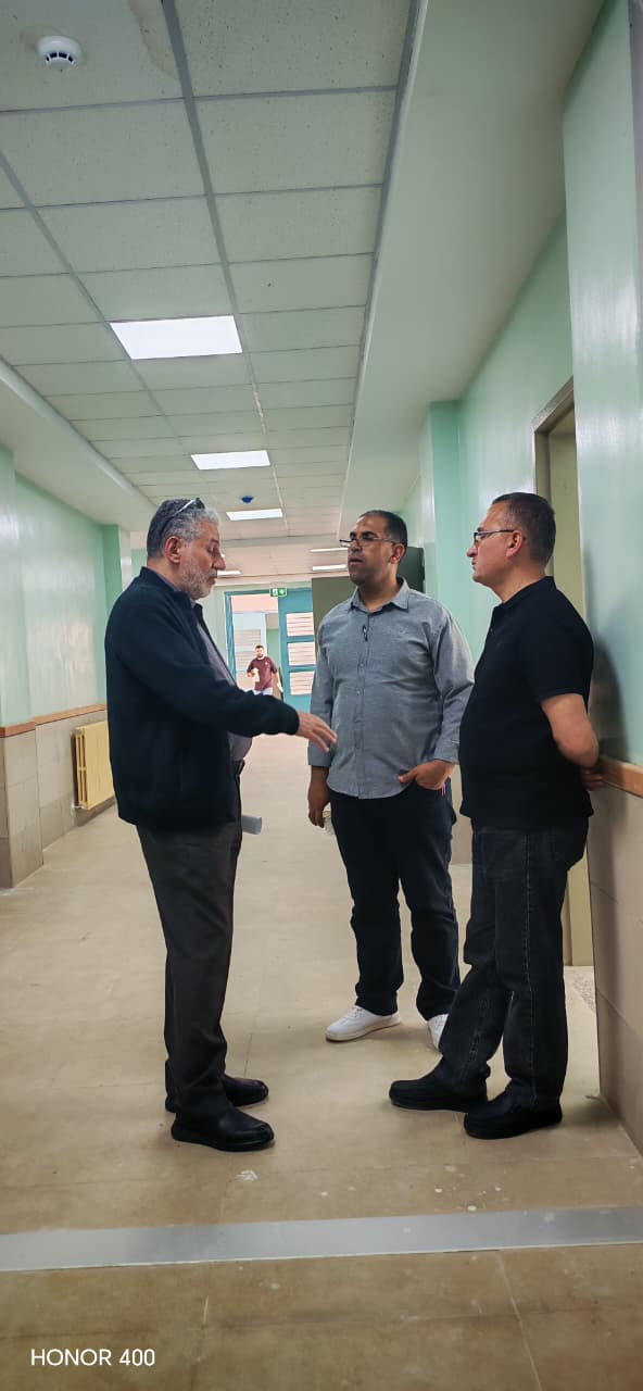 Madar Al-Saa Images 0.7178480588501945