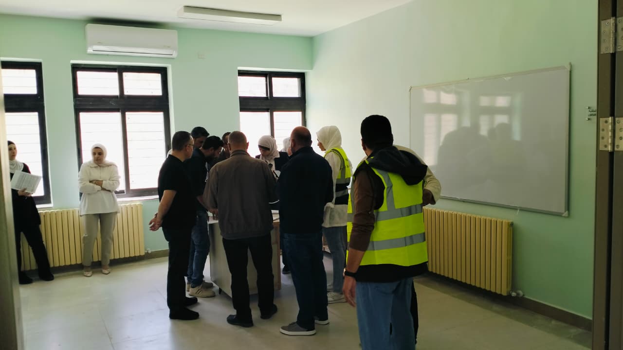 Madar Al-Saa Images 0.979627922081135