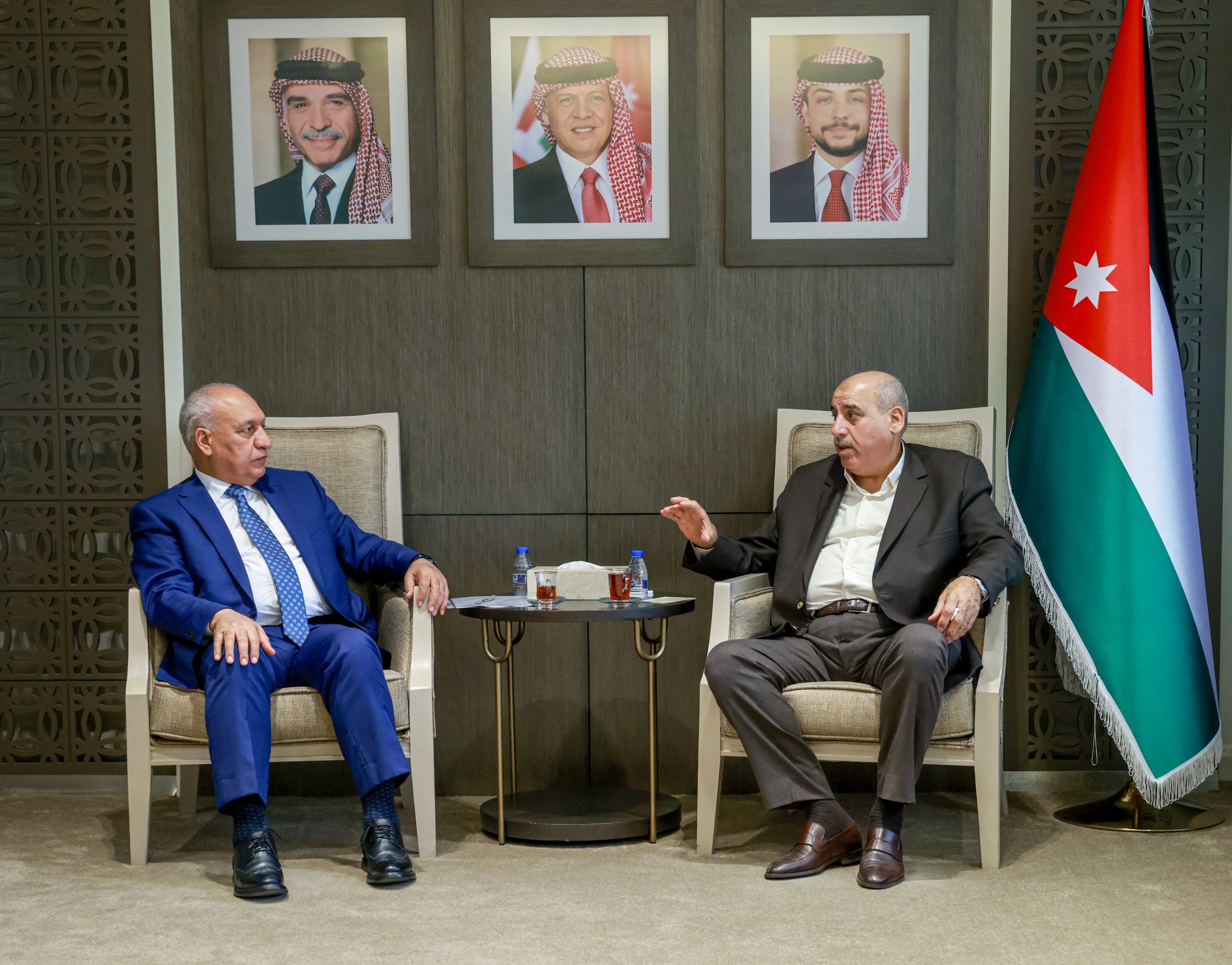 Madar Al-Saa Images 0.4465814781102997