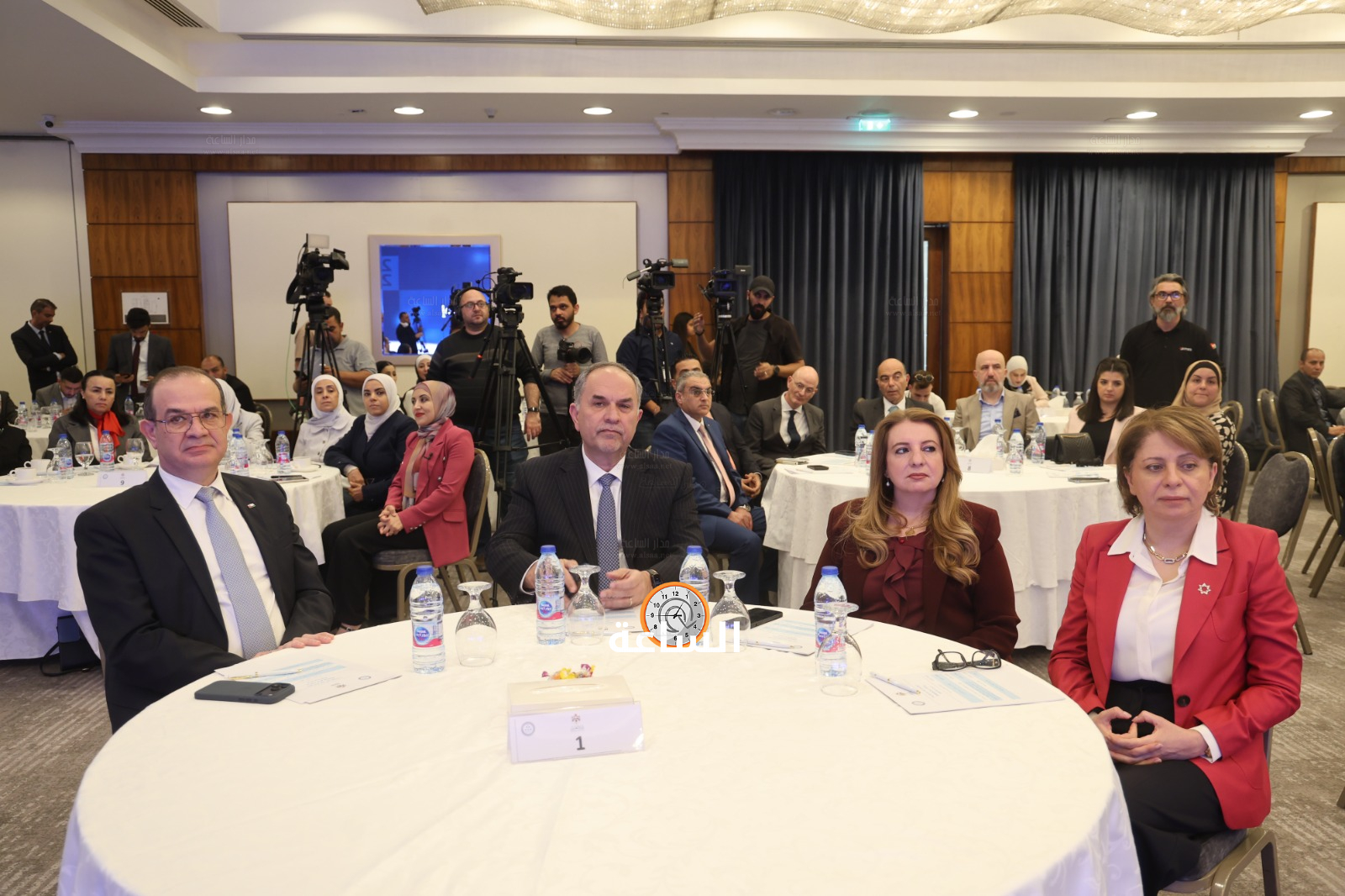 Madar Al-Saa Images 0.7511340274595956