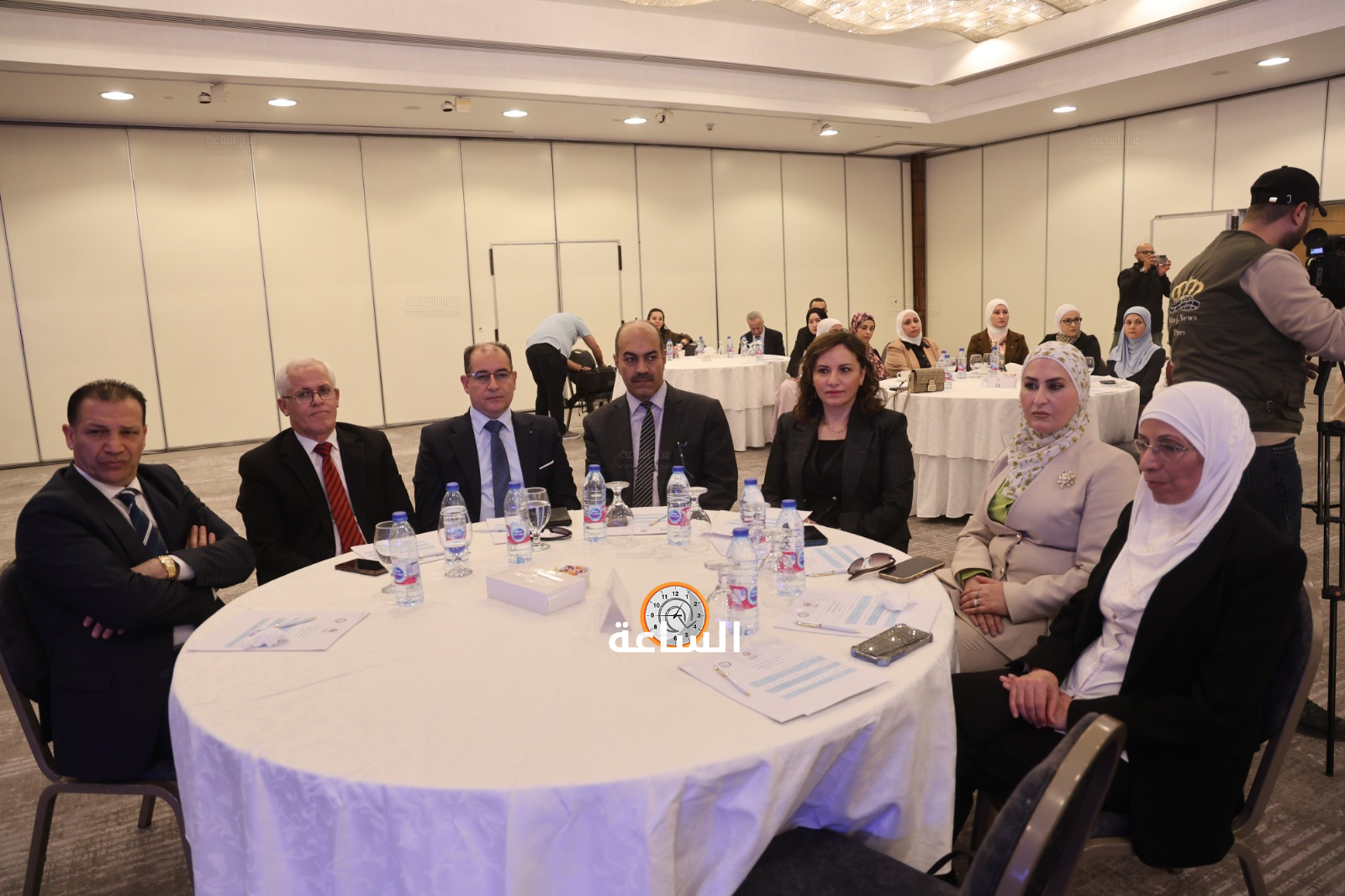 Madar Al-Saa Images 0.920060304975378