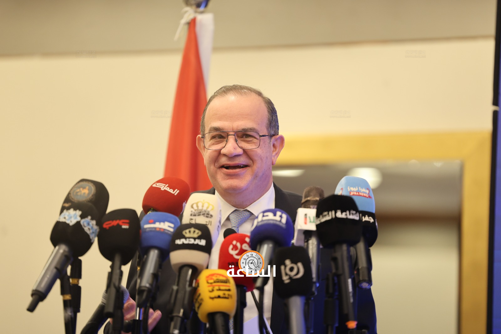 Madar Al-Saa Images 0.0758071542837091