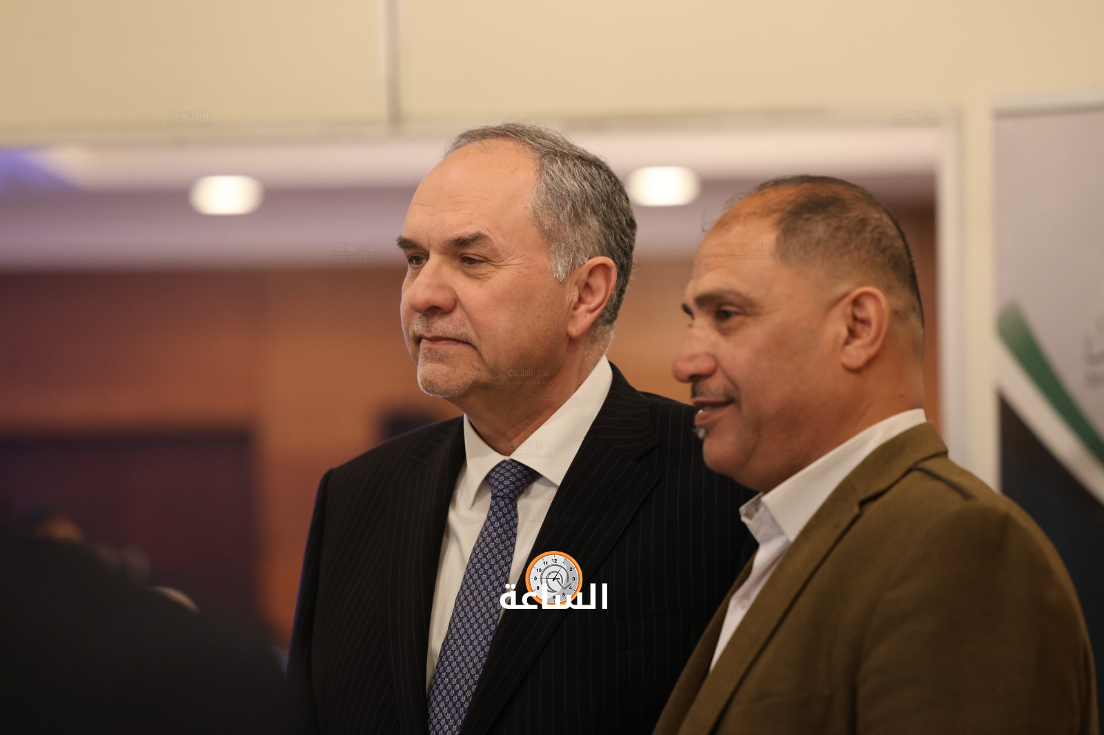 Madar Al-Saa Images 0.7398134641849998