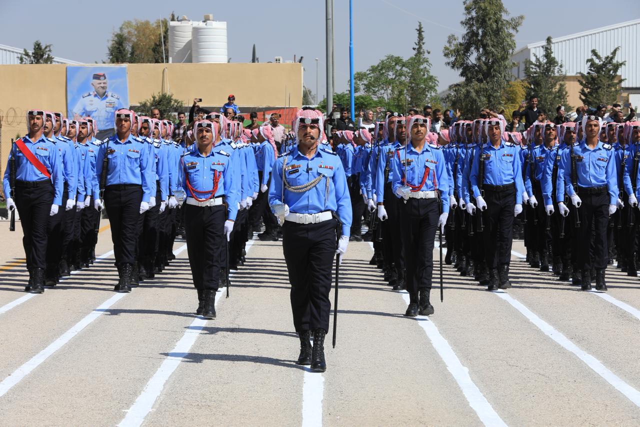 Madar Al-Saa Images 0.34120484328412093