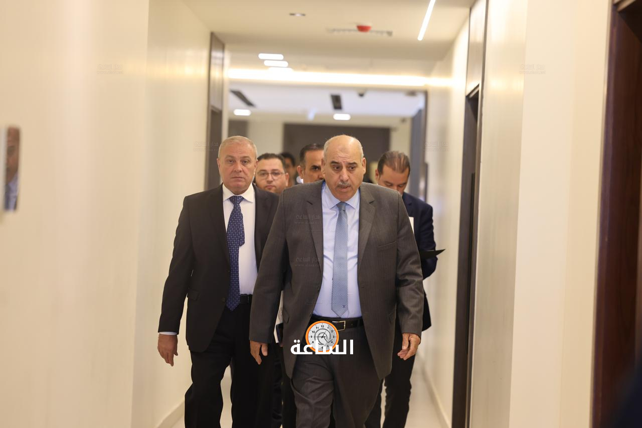 Madar Al-Saa Images 0.7080051446034925