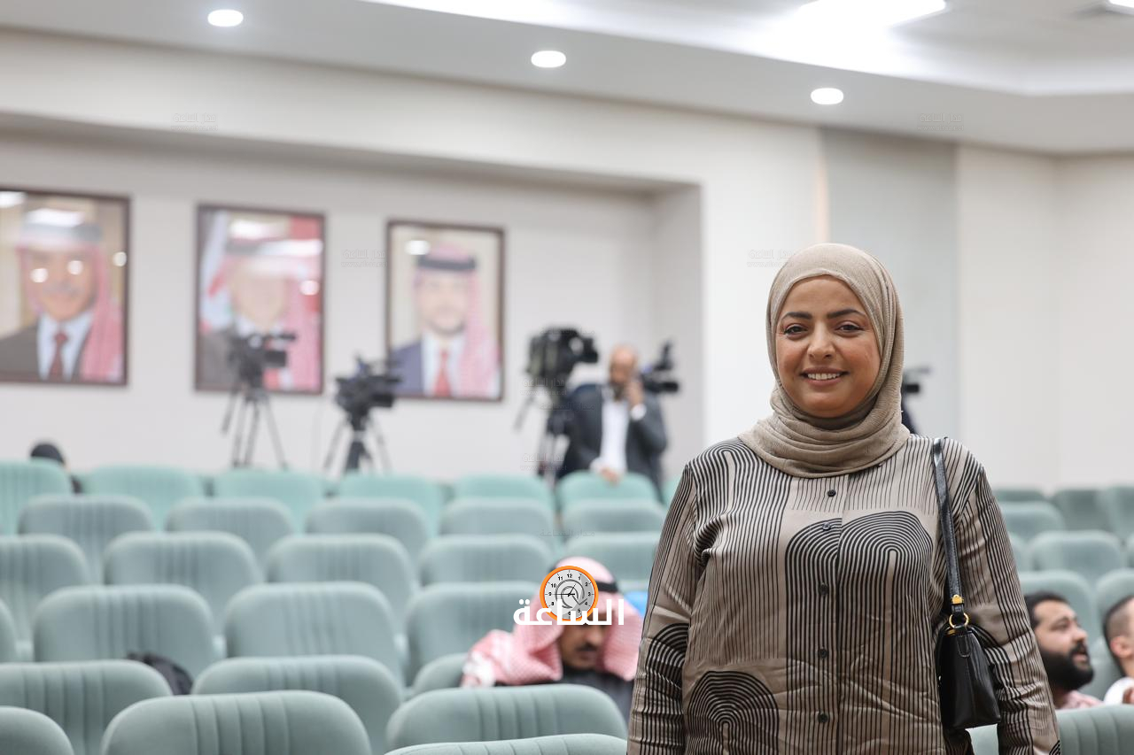 Madar Al-Saa Images 0.4778611613932855