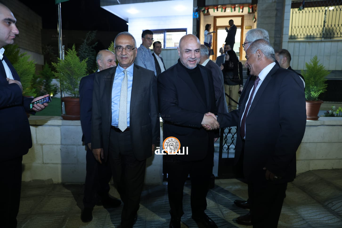 Madar Al-Saa Images 0.8201574772892963