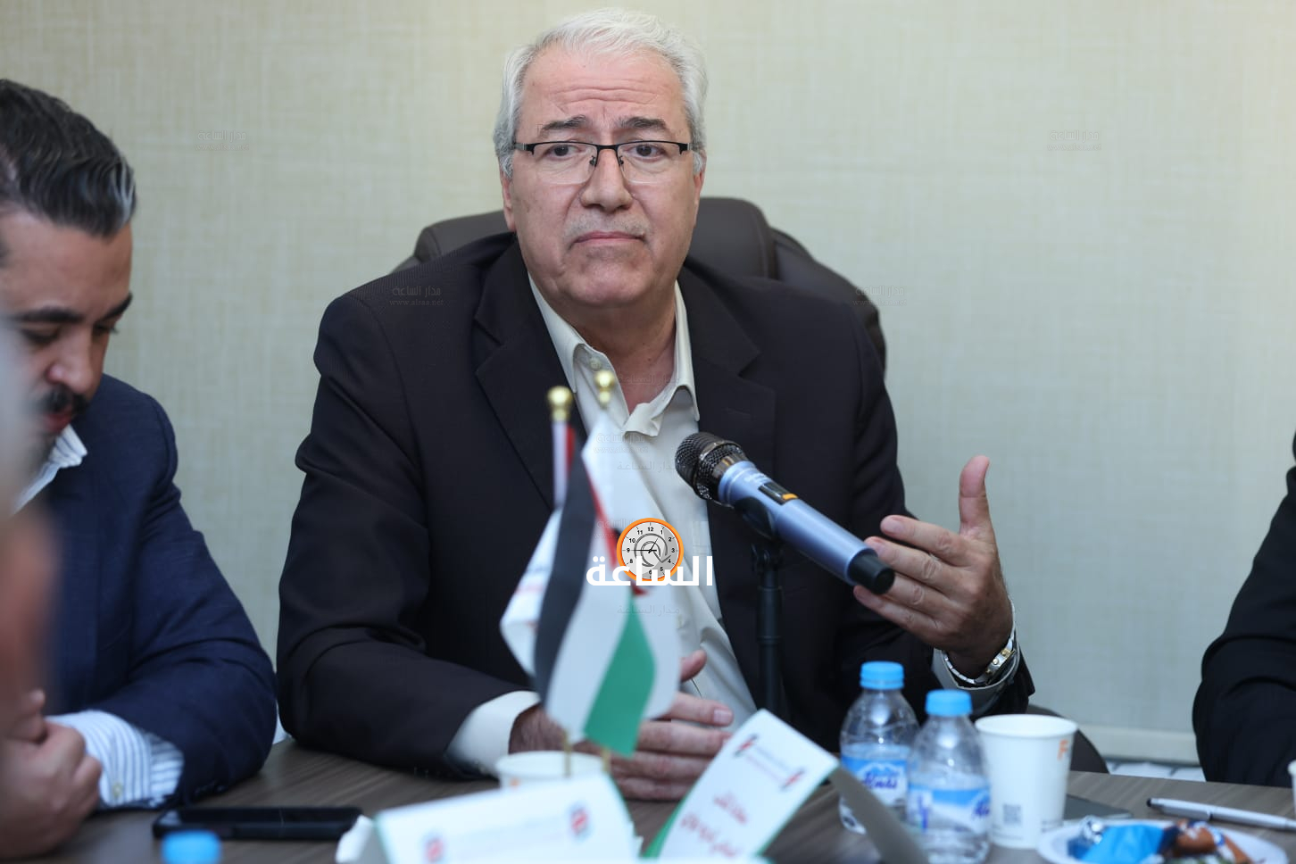 Madar Al-Saa Images 0.5761685910830242