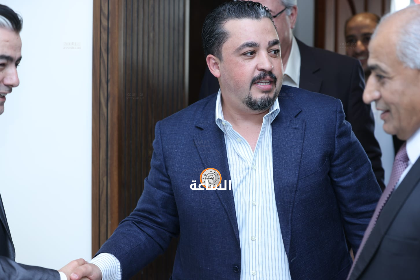 Madar Al-Saa Images 0.8753019598076337