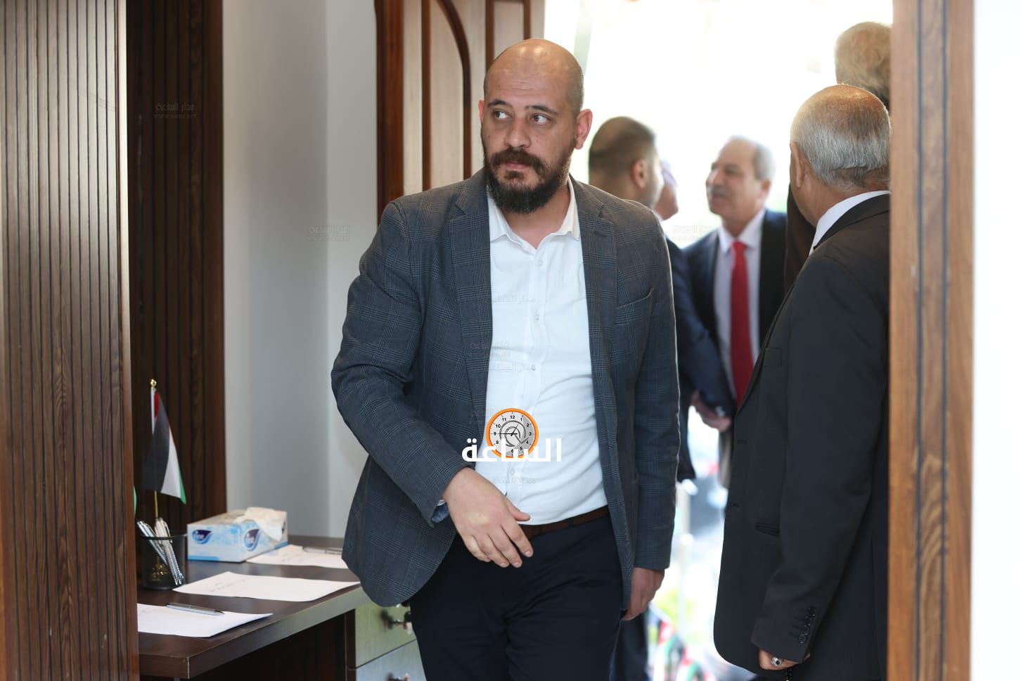 Madar Al-Saa Images 0.07384836497593916