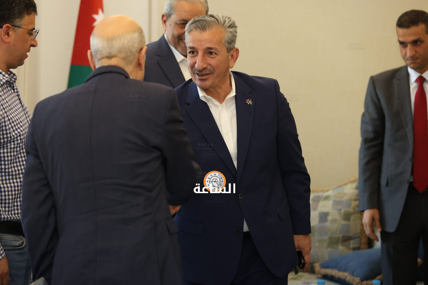 Madar Al-Saa Images 0.9706294695087486