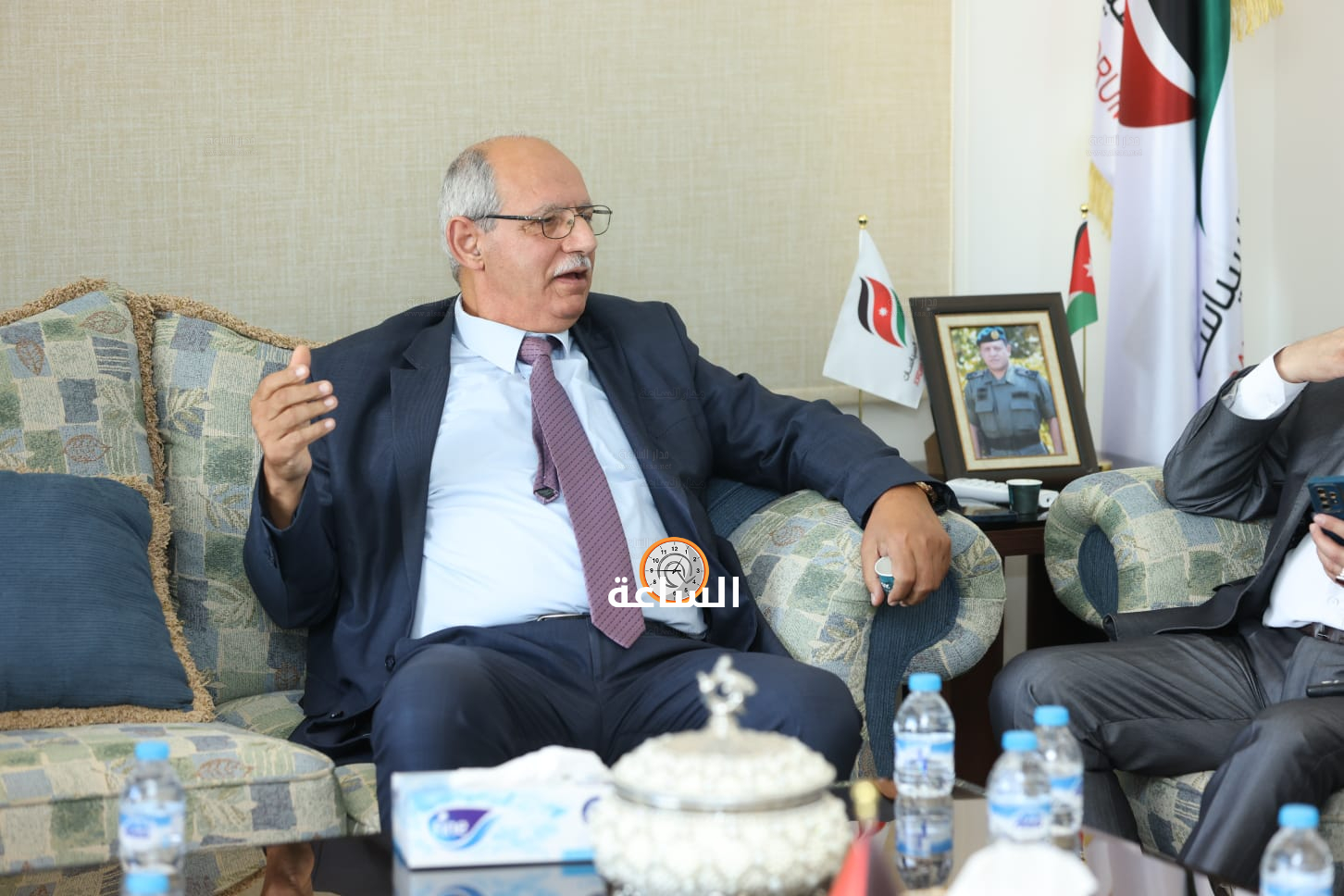 Madar Al-Saa Images 0.2695945748869225