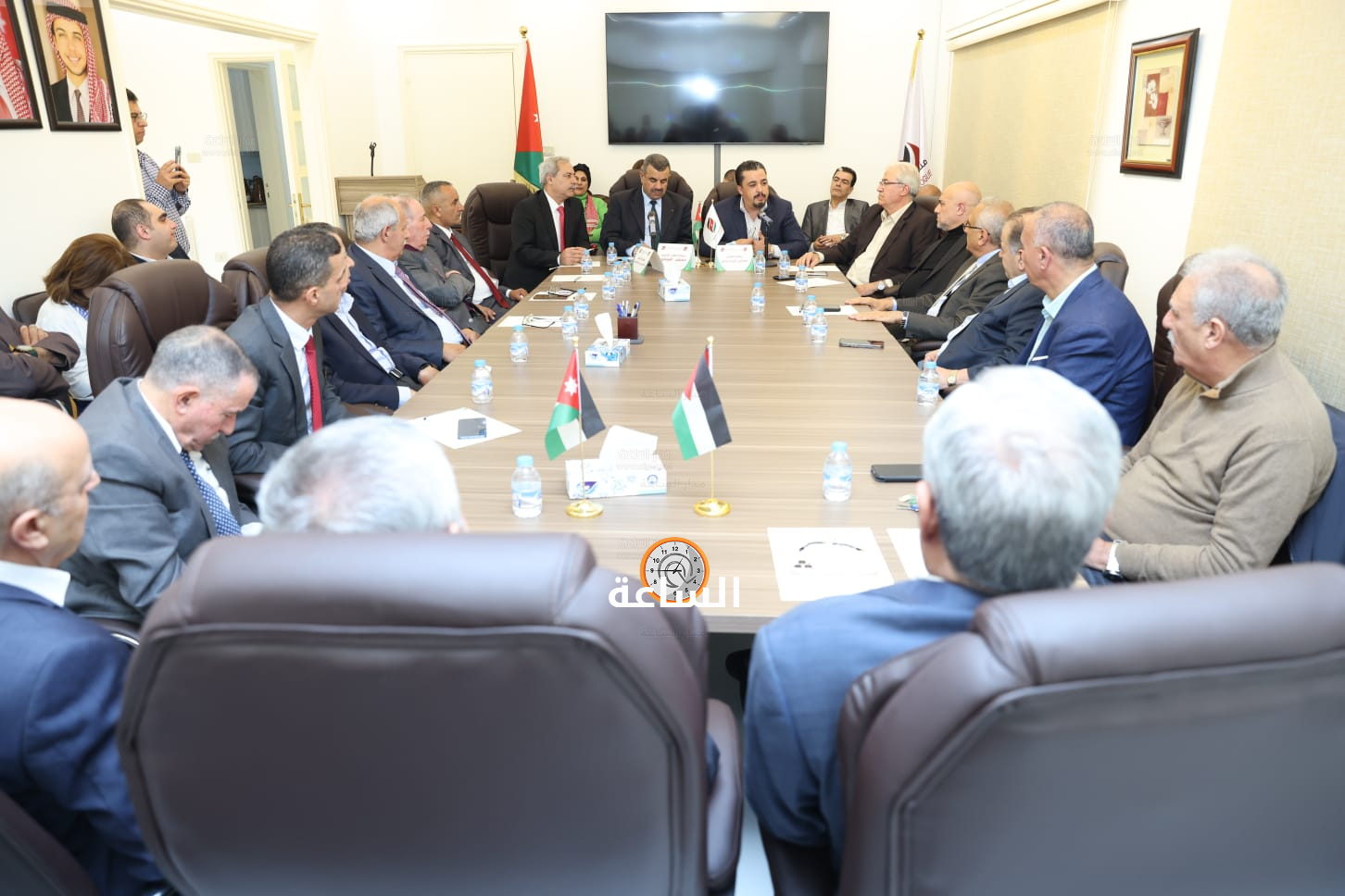 Madar Al-Saa Images 0.5646776238629043