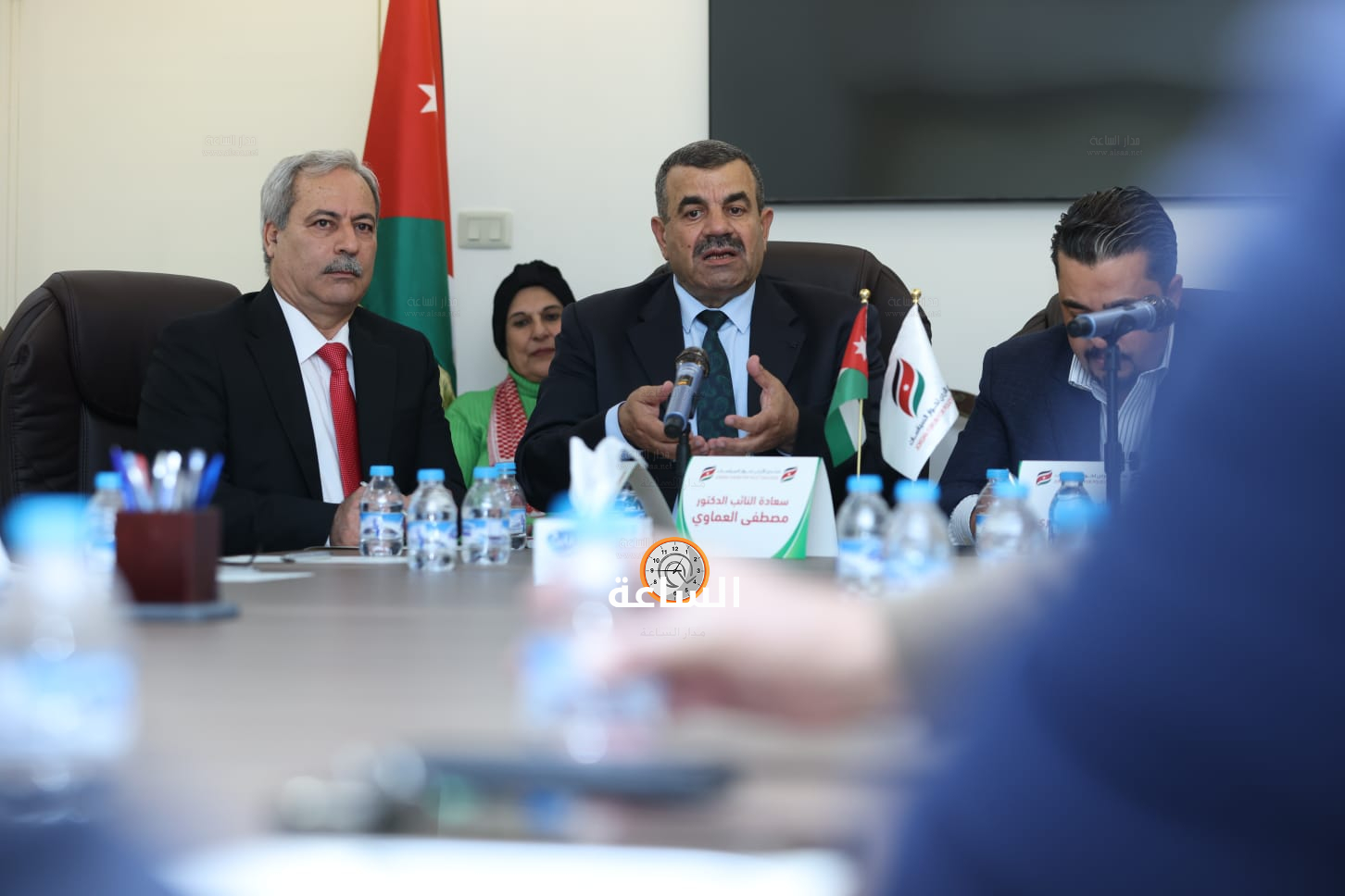 Madar Al-Saa Images 0.8839801466533282