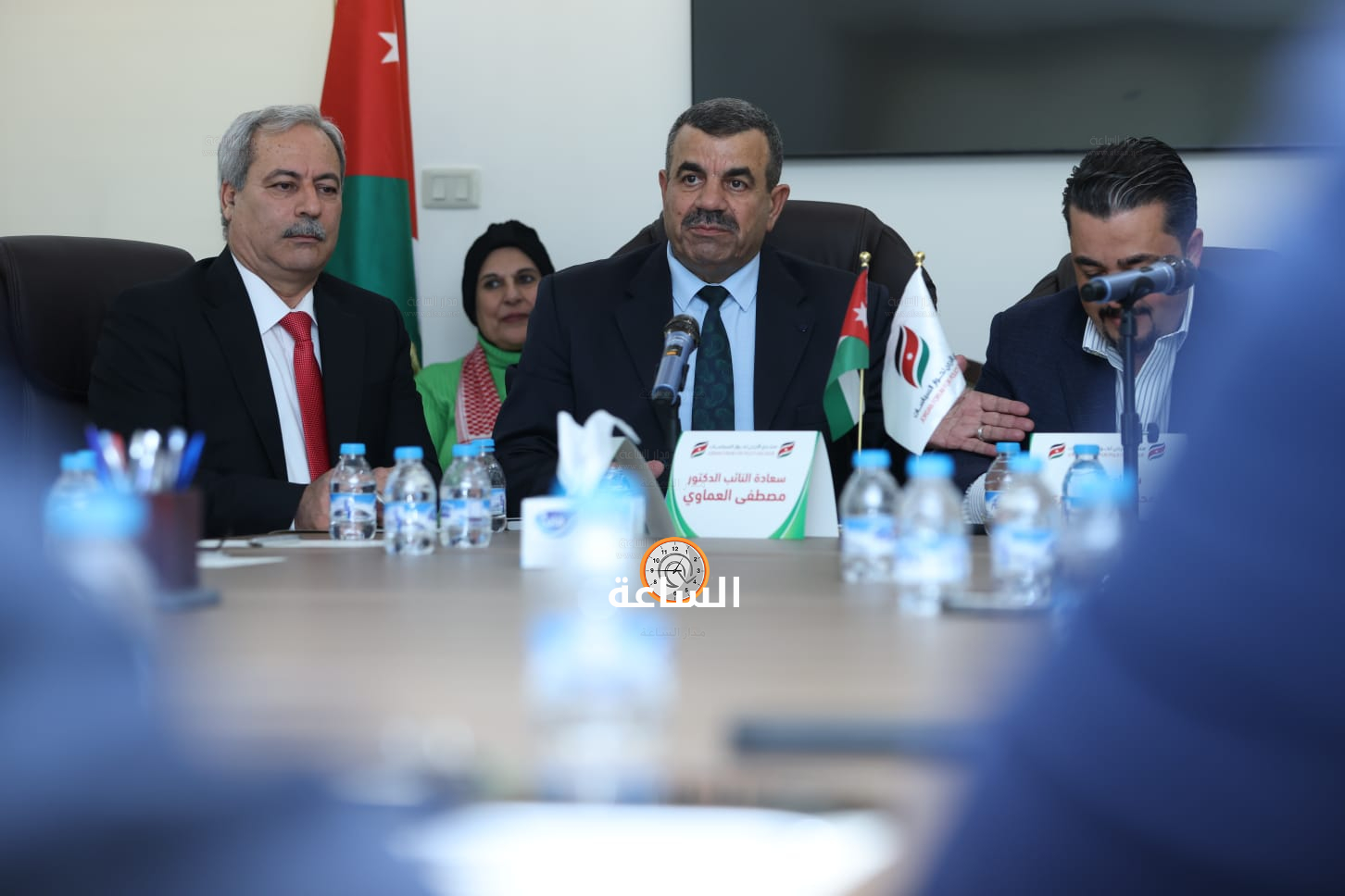 Madar Al-Saa Images 0.8830349935785691