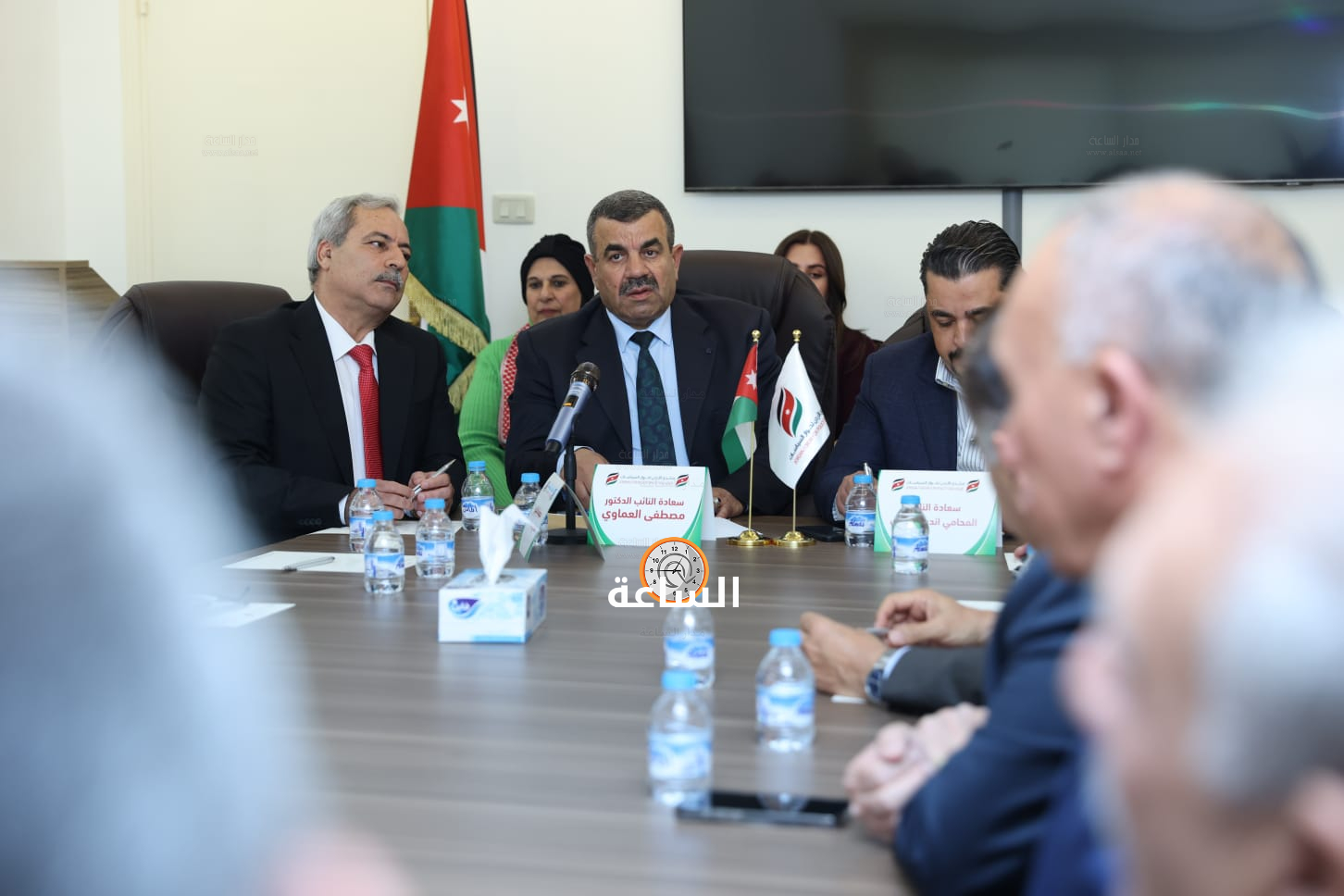 Madar Al-Saa Images 0.3332256000109477