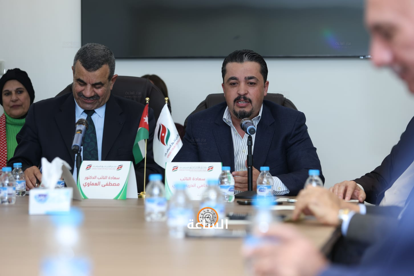 Madar Al-Saa Images 0.4446176706946676