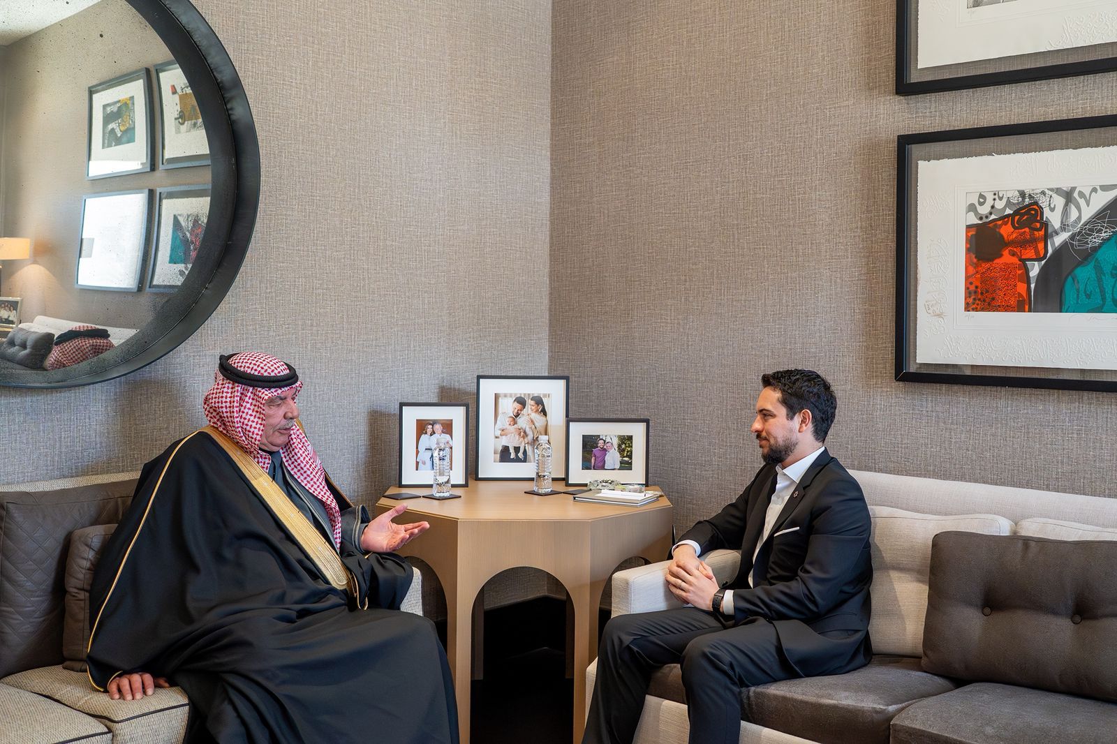 Madar Al-Saa Images 0.29995662939888645