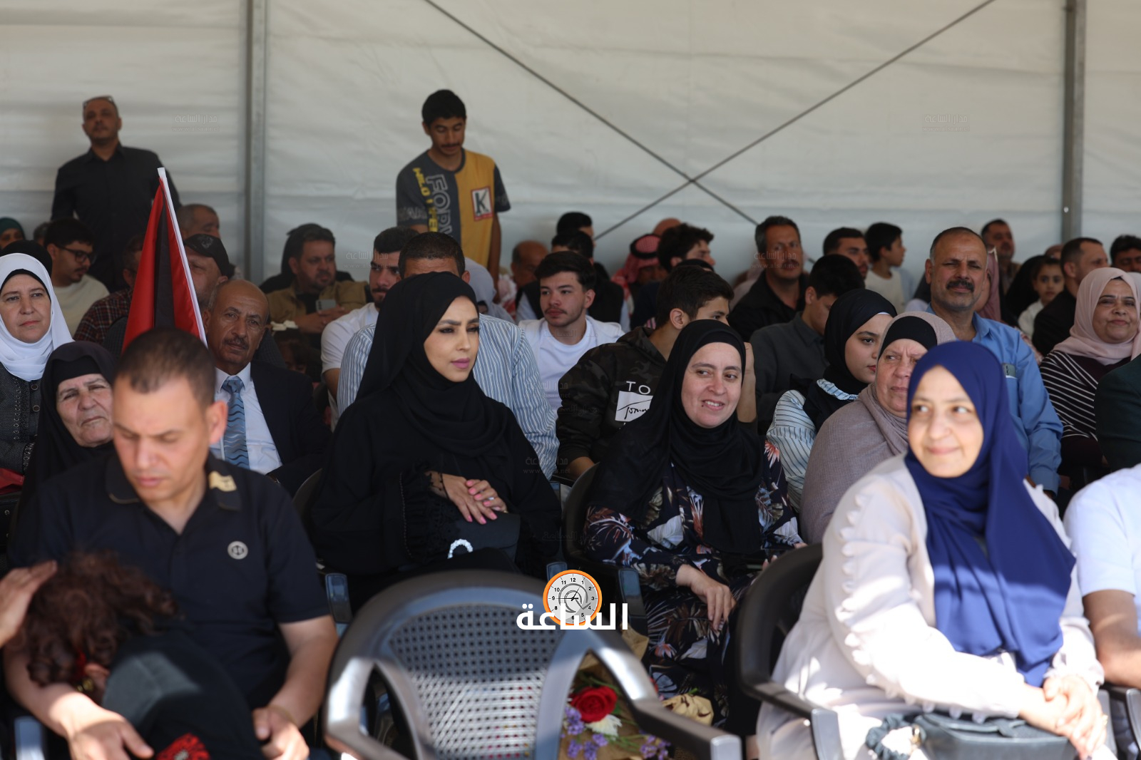 Madar Al-Saa Images 0.6994251969674378