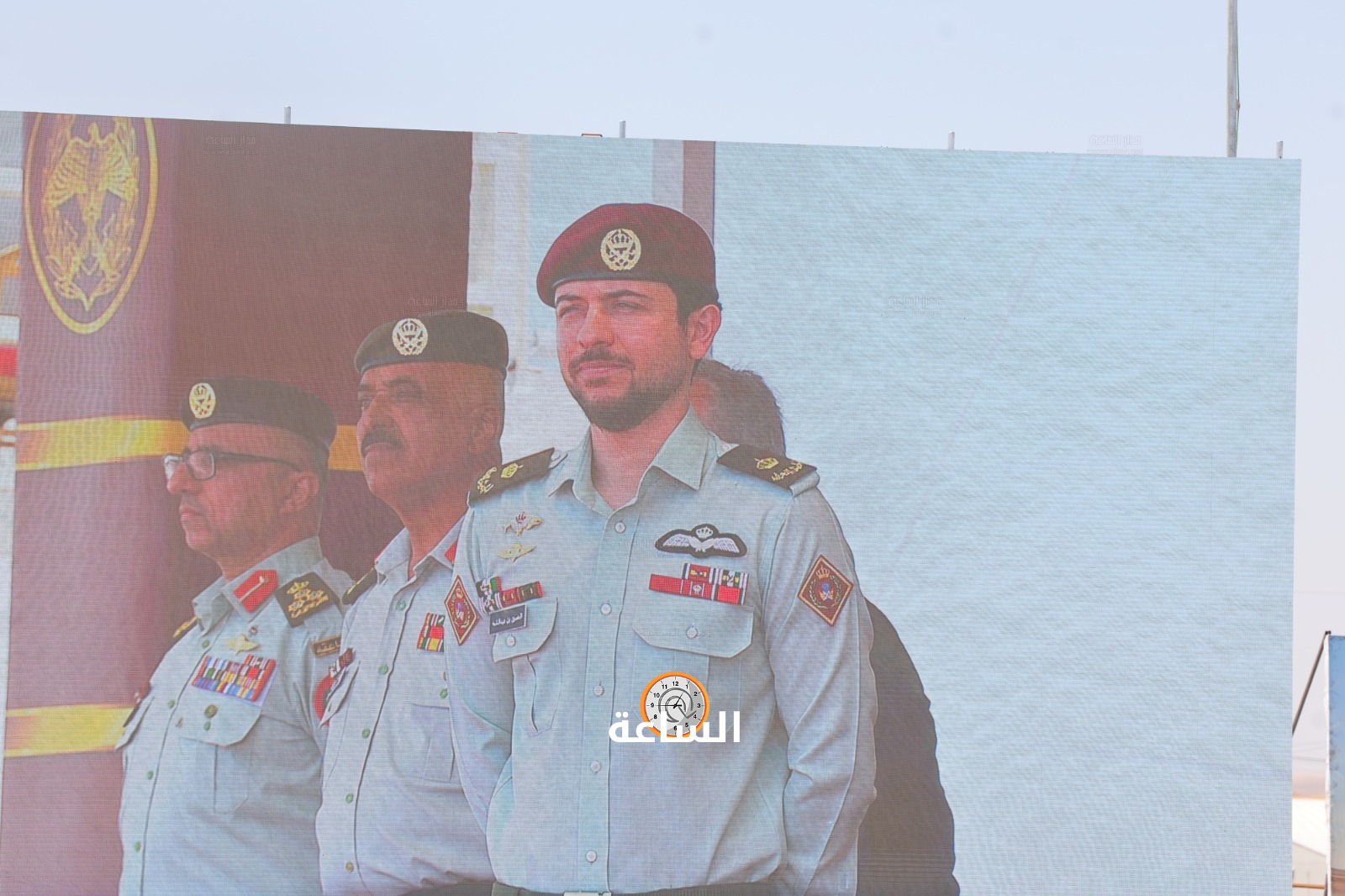 Madar Al-Saa Images 0.775495338852724