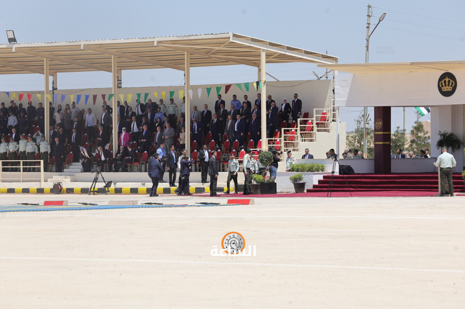 Madar Al-Saa Images 0.8614906601707023