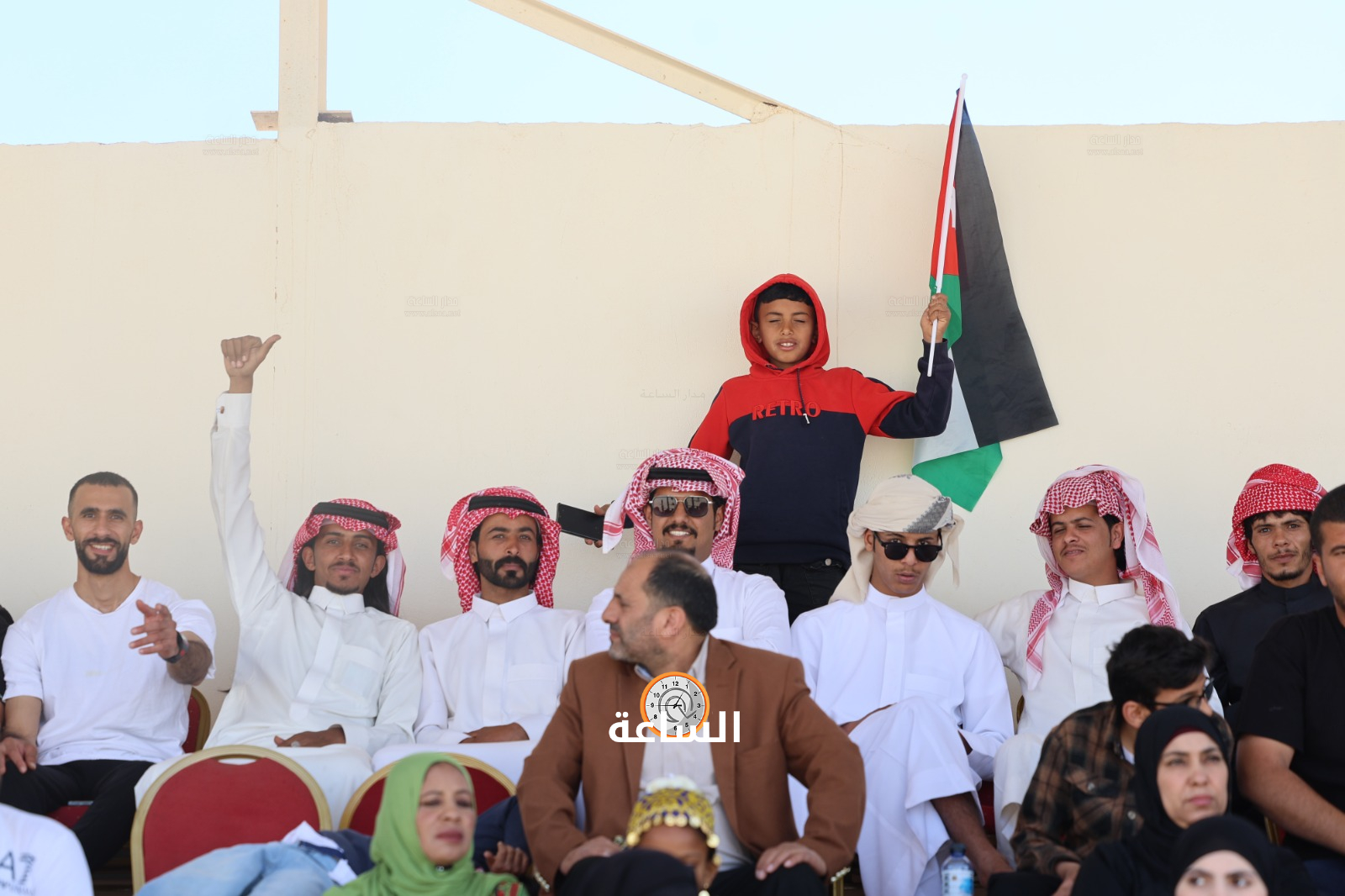 Madar Al-Saa Images 0.44430192562689663