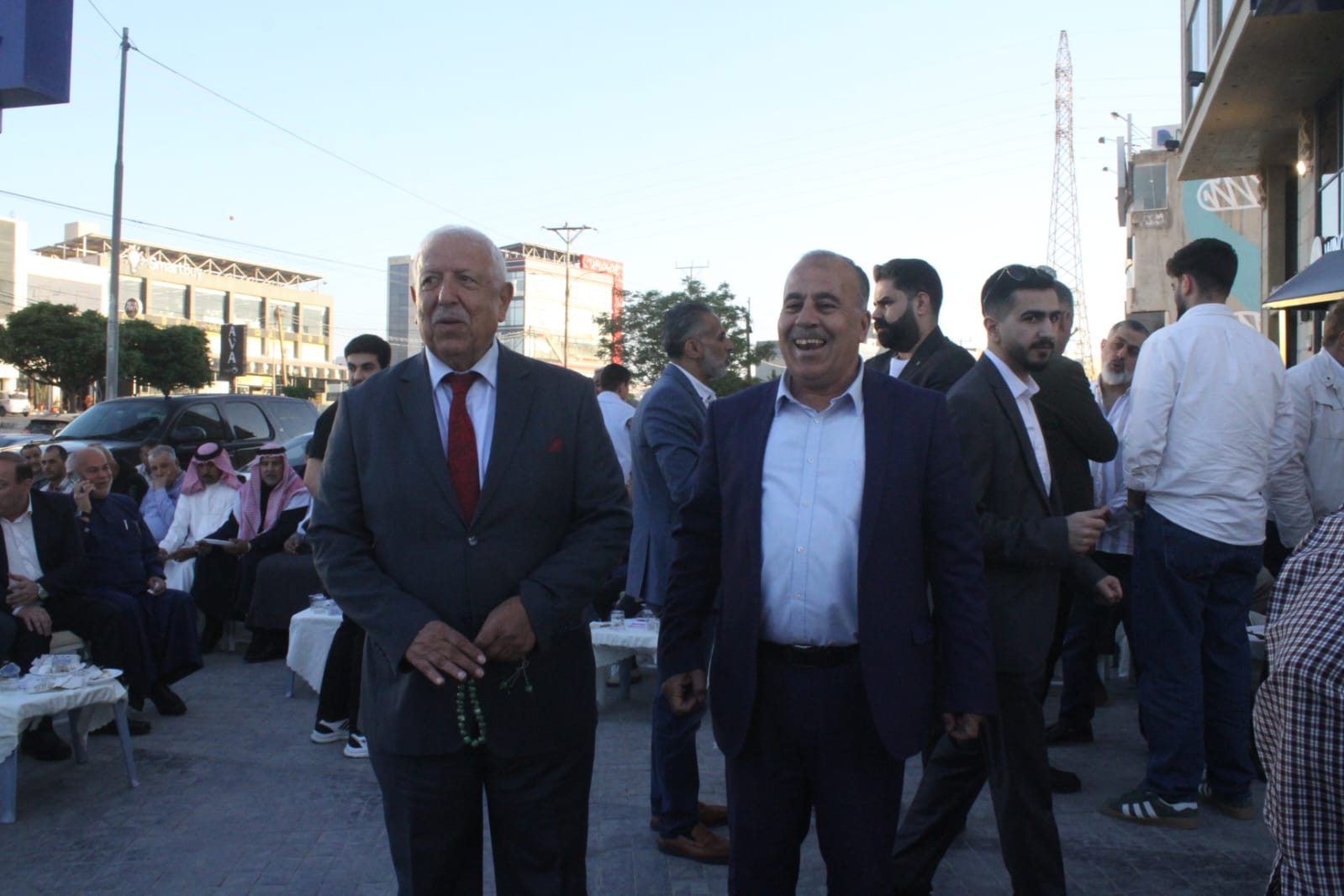 Madar Al-Saa Images 0.5278323145042754