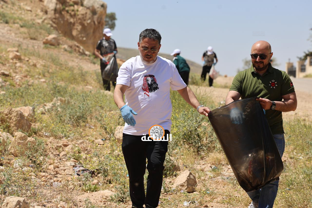 Madar Al-Saa Images 0.4857020967552199